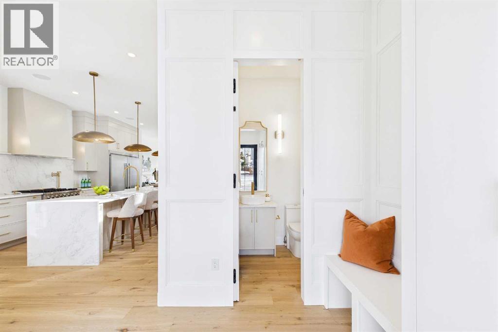 418 36 Street Sw, Calgary, Alberta  T3C 1P7 - Photo 7 - A2291204