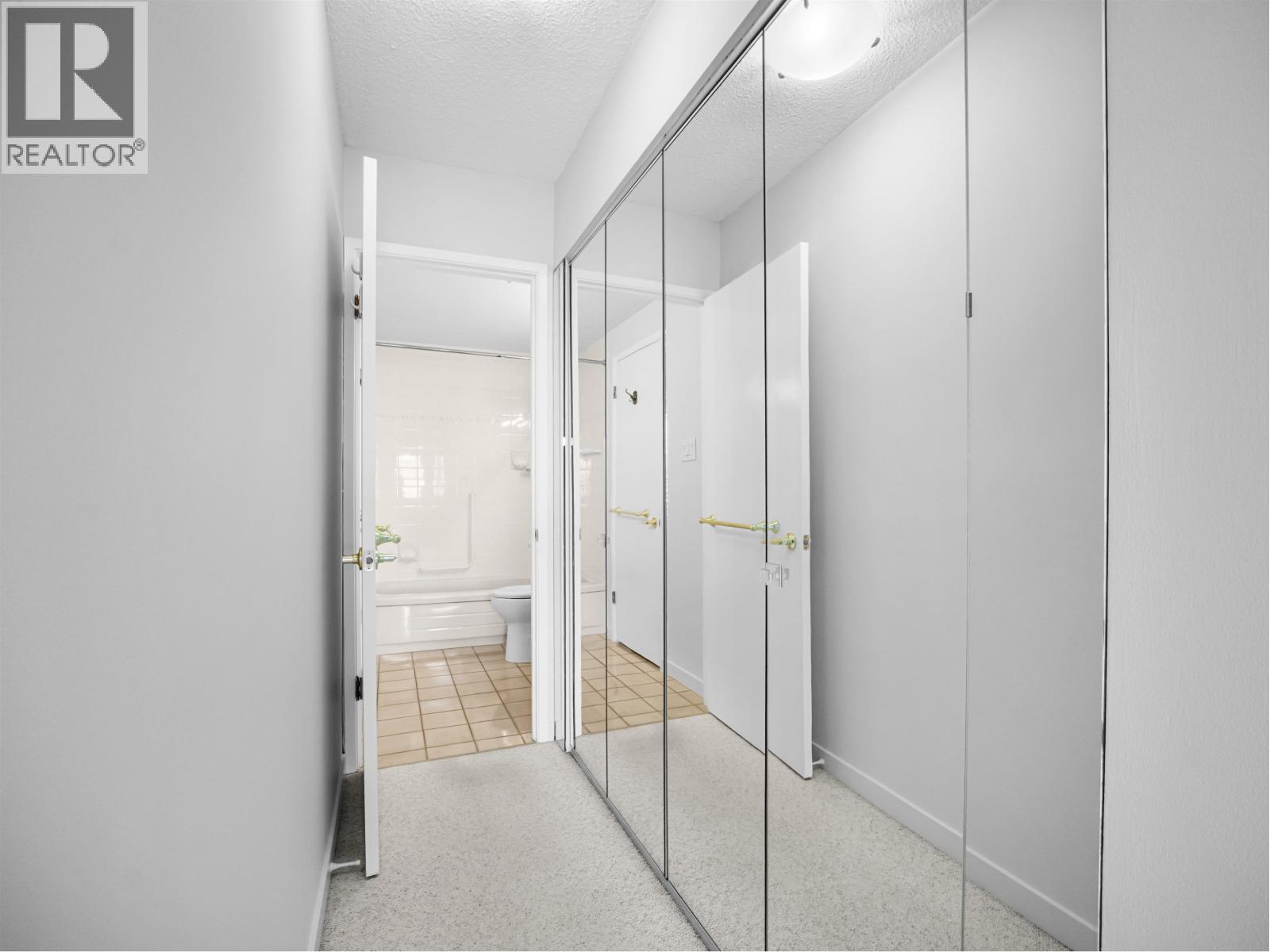 301 134 W 20th Street, North Vancouver, British Columbia  V7M 1Y4 - Photo 14 - R3099231