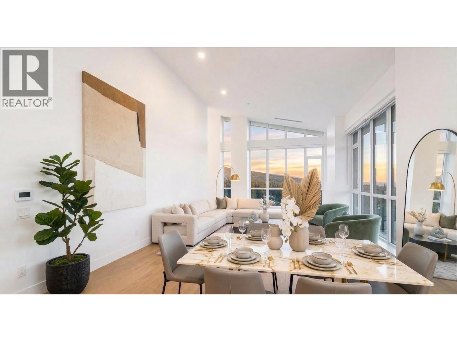 Ph 1103 2325 Emery Court, North Vancouver, British Columbia  V7J 0E8 - Photo 3 - R3099234