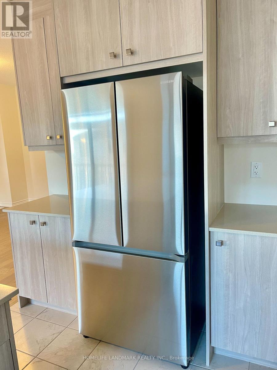 1017 Pisces Trail, Pickering, Ontario  L1X 0P7 - Photo 15 - E12877122