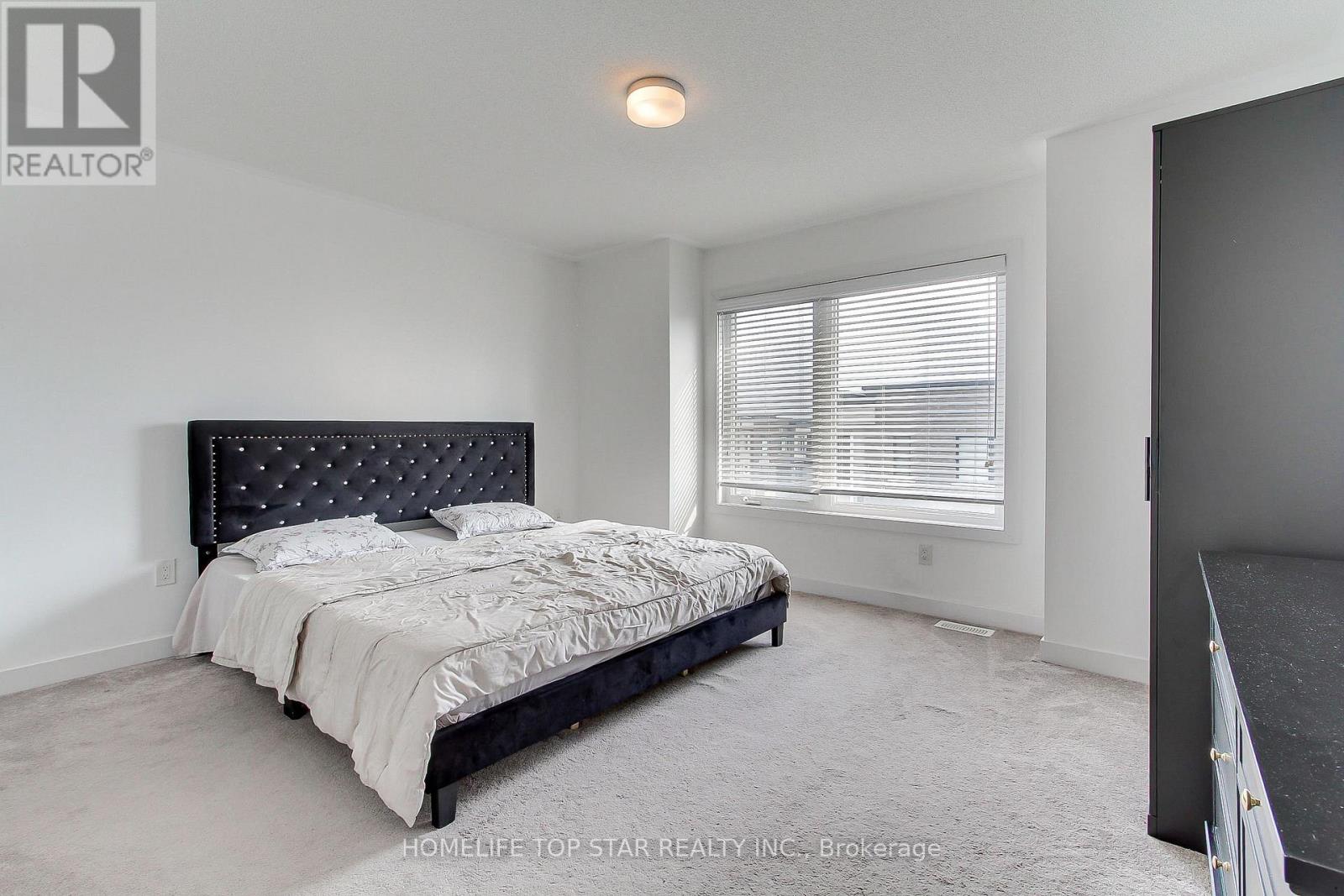 2646 Castlegate Crossing Drive, Pickering (Duffin Heights), Ontario  L1X 0H8 - Photo 29 - E12877144