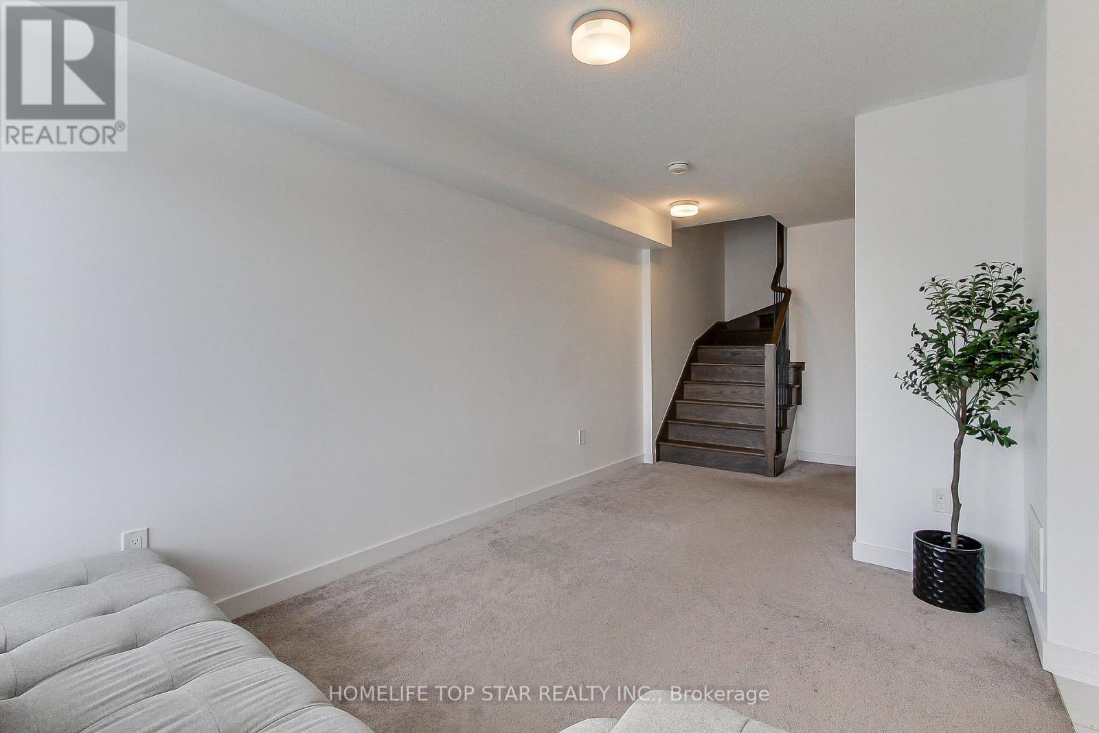 2646 Castlegate Crossing Drive, Pickering (Duffin Heights), Ontario  L1X 0H8 - Photo 6 - E12877144