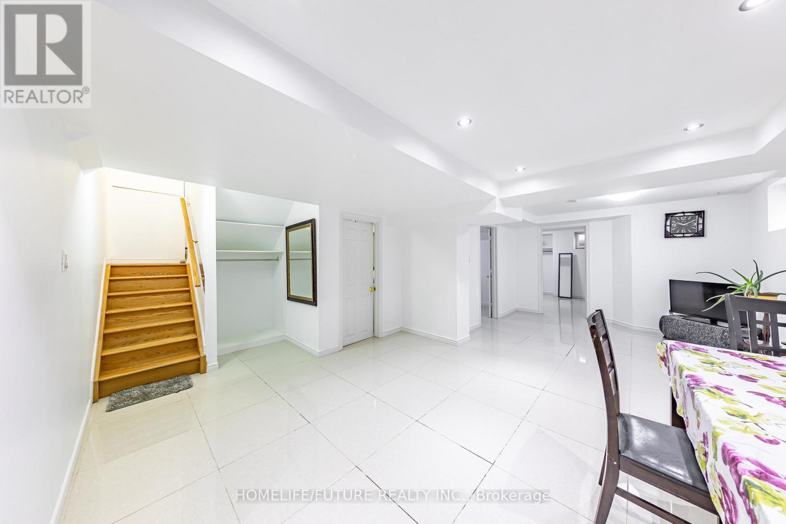 Bsmt - 191 Morningview Trail, Toronto (Rouge), Ontario  M1B 5L4 - Photo 4 - E12877184