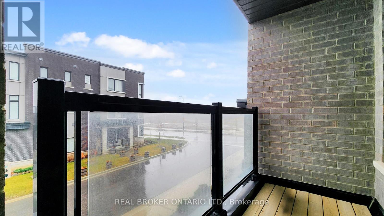 2508 Castlegate Crossing, Pickering (Duffin Heights), Ontario  L1X 0H8 - Photo 29 - E12877214