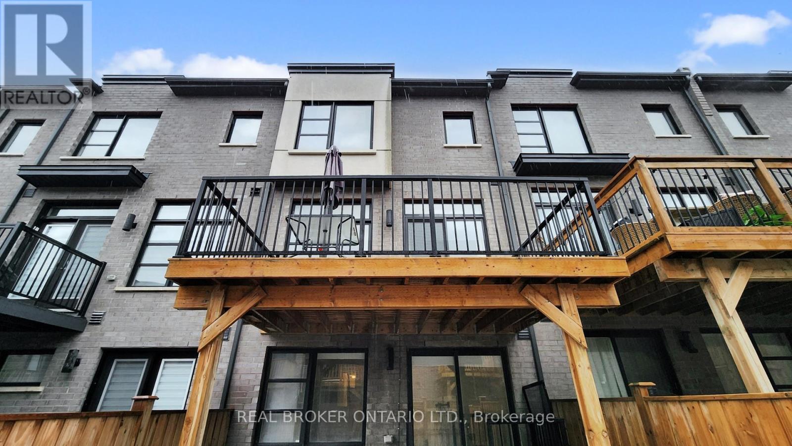 2508 Castlegate Crossing, Pickering (Duffin Heights), Ontario  L1X 0H8 - Photo 31 - E12877214