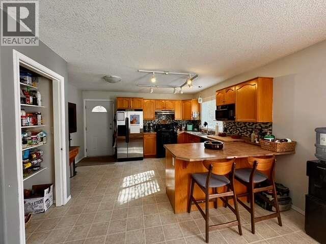 2095 Pass Creek Road, Castlegar, British Columbia  V1N 4T1 - Photo 19 - 10379218