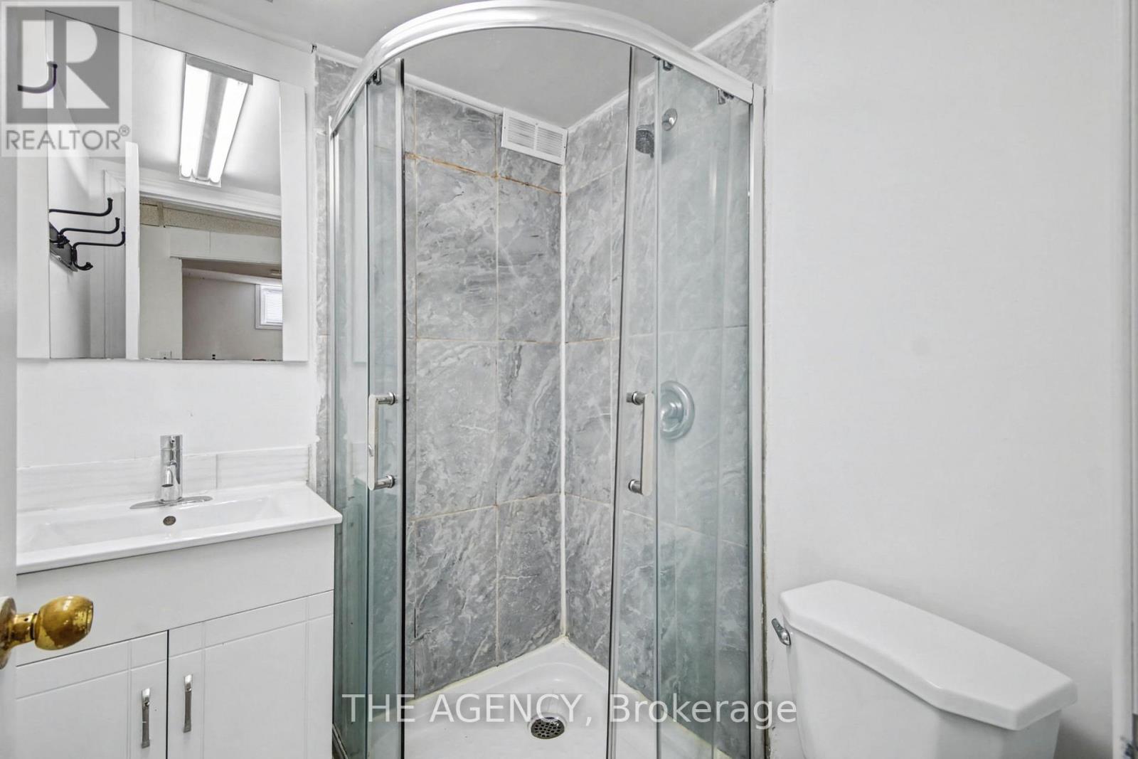 96 Meadowview Avenue, Markham, Ontario  L3T 1K7 - Photo 27 - N12768610