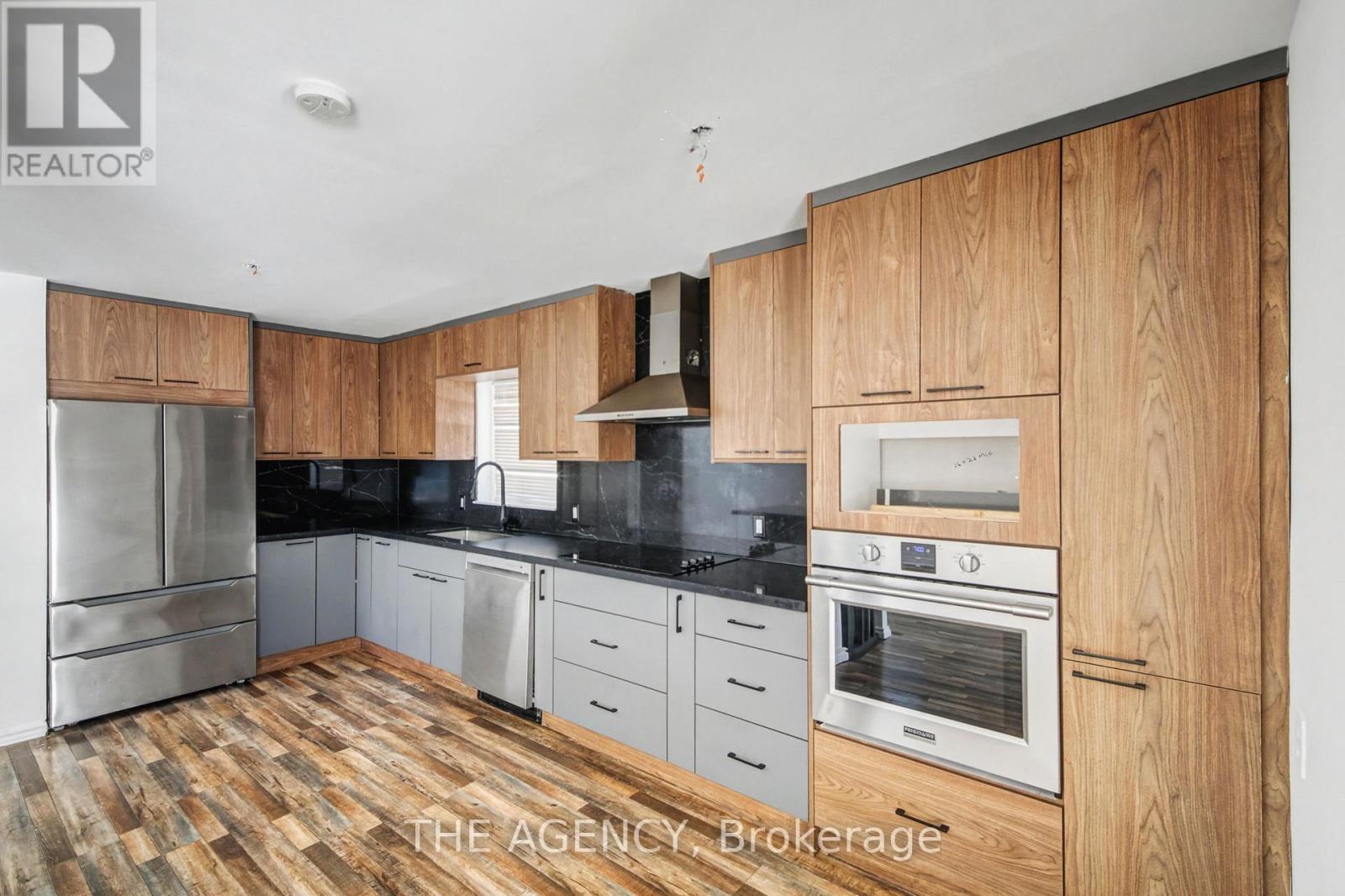 96 Meadowview Avenue, Markham, Ontario  L3T 1K7 - Photo 8 - N12768610