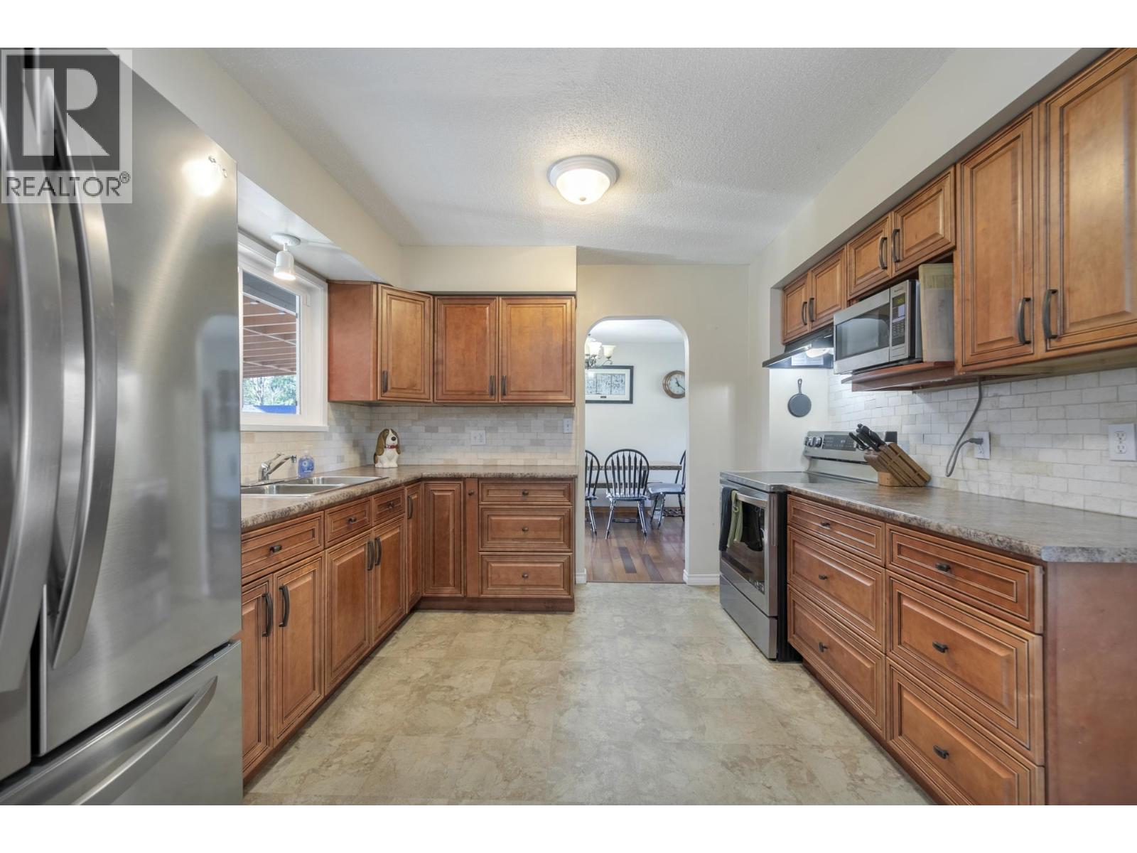 21656 Donovan Avenue, Maple Ridge, British Columbia  V2X 3A3 - Photo 11 - R3099219