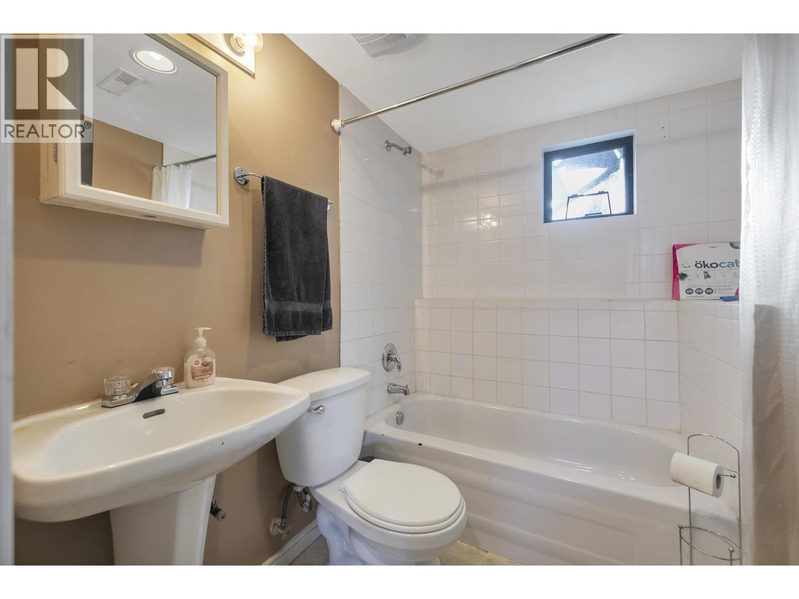 21656 Donovan Avenue, Maple Ridge, British Columbia  V2X 3A3 - Photo 23 - R3099219