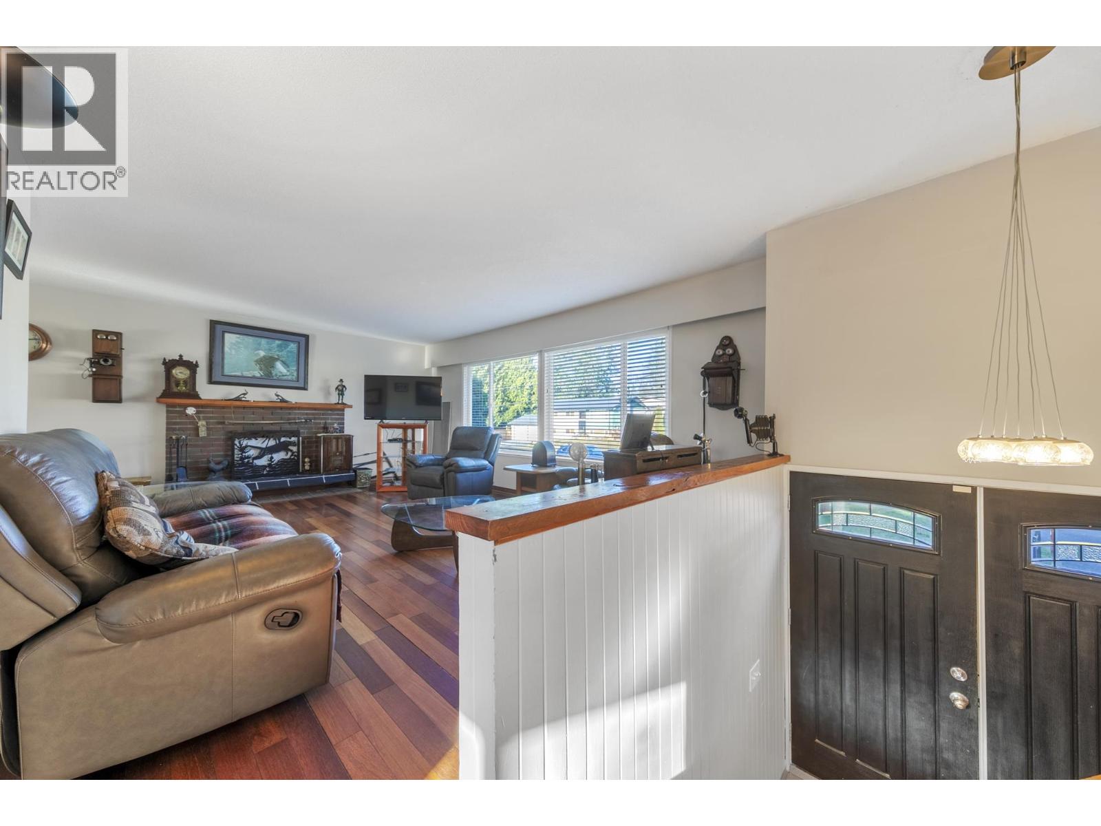 21656 Donovan Avenue, Maple Ridge, British Columbia  V2X 3A3 - Photo 4 - R3099219