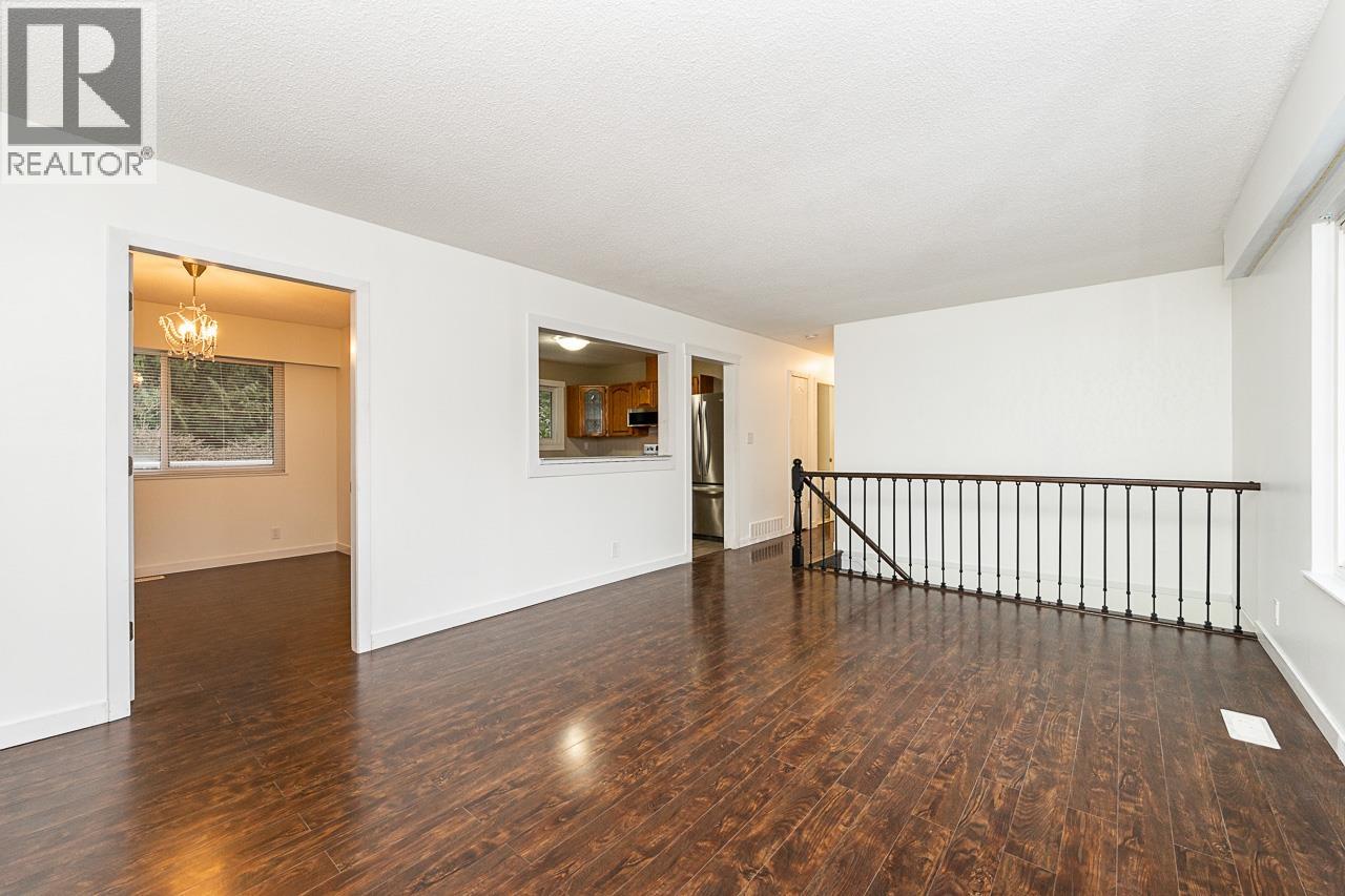 1819 Chalmers Avenue, Port Coquitlam, British Columbia  V3B 2T3 - Photo 9 - R3099244