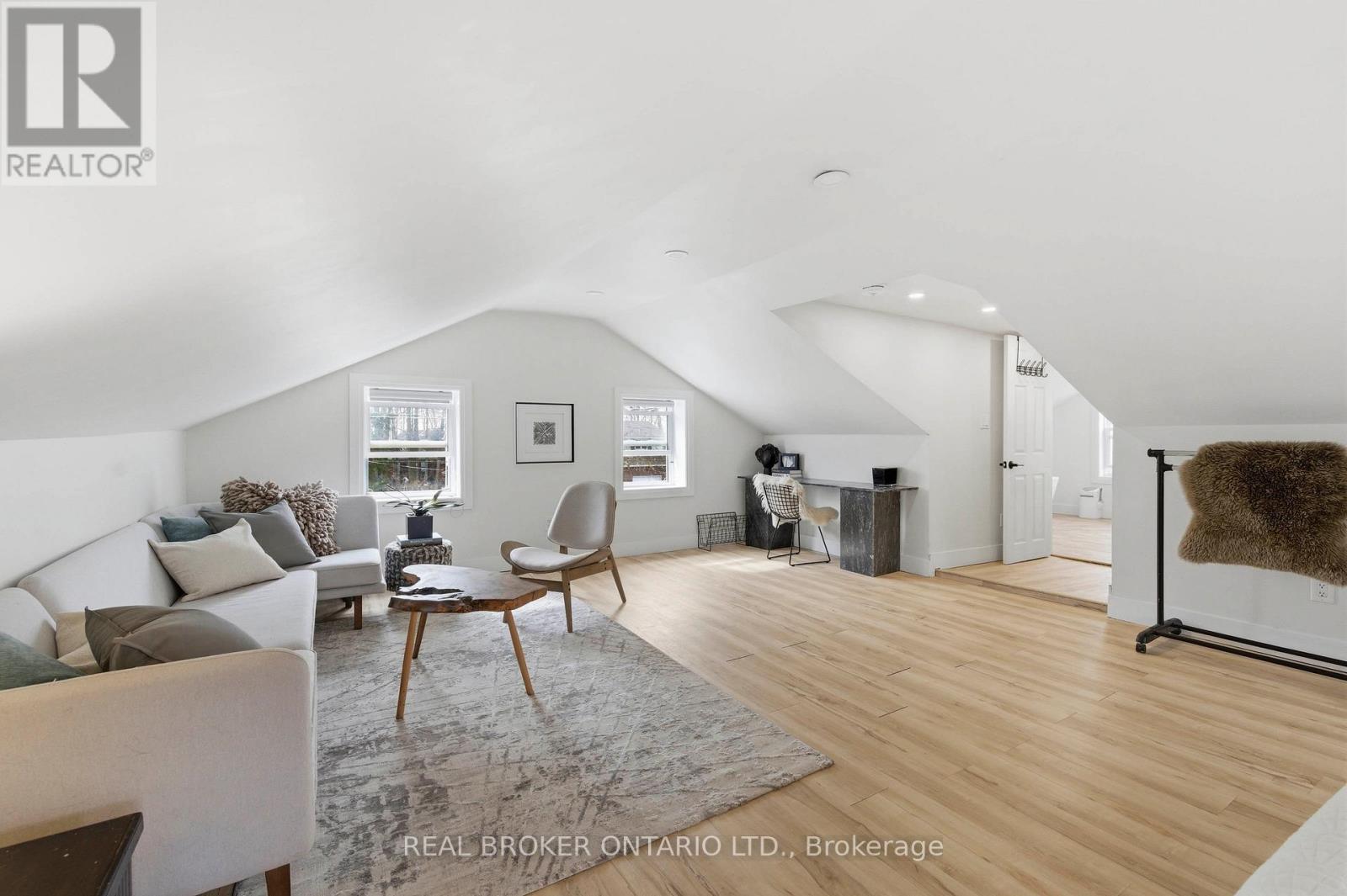 1043 Queens Bush Road, Wellesley, Ontario  N1B 2T0 - Photo 17 - X12872424