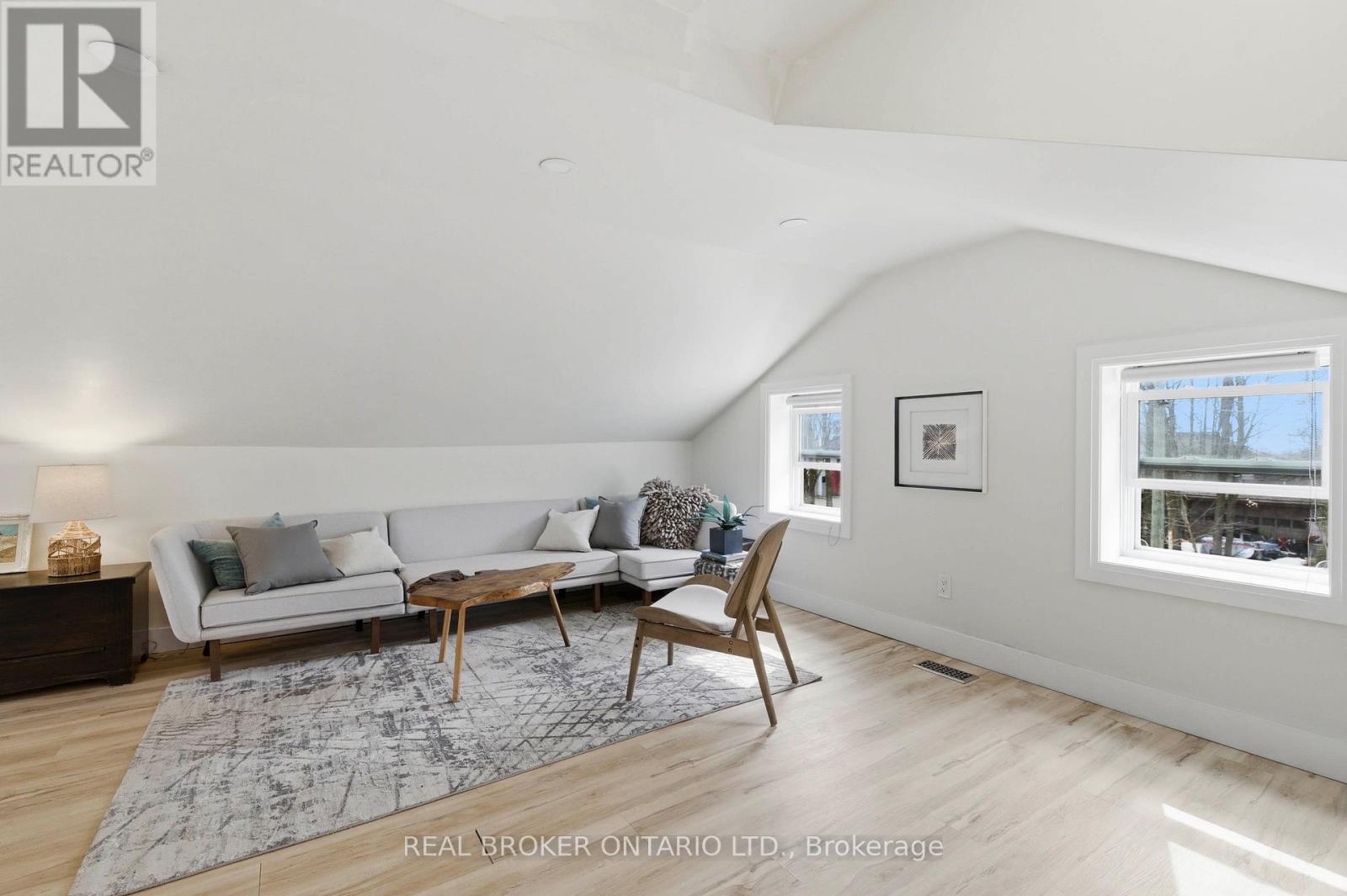 1043 Queens Bush Road, Wellesley, Ontario  N1B 2T0 - Photo 16 - X12872424