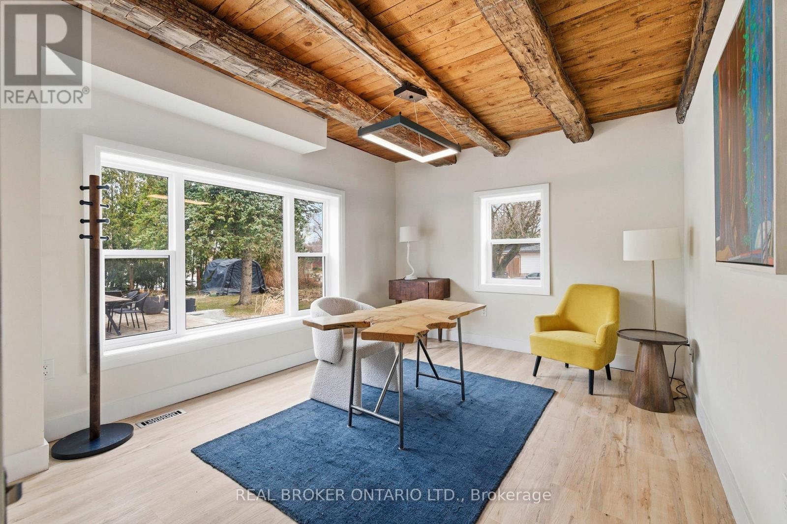 1043 Queens Bush Road, Wellesley, Ontario  N1B 2T0 - Photo 11 - X12872424