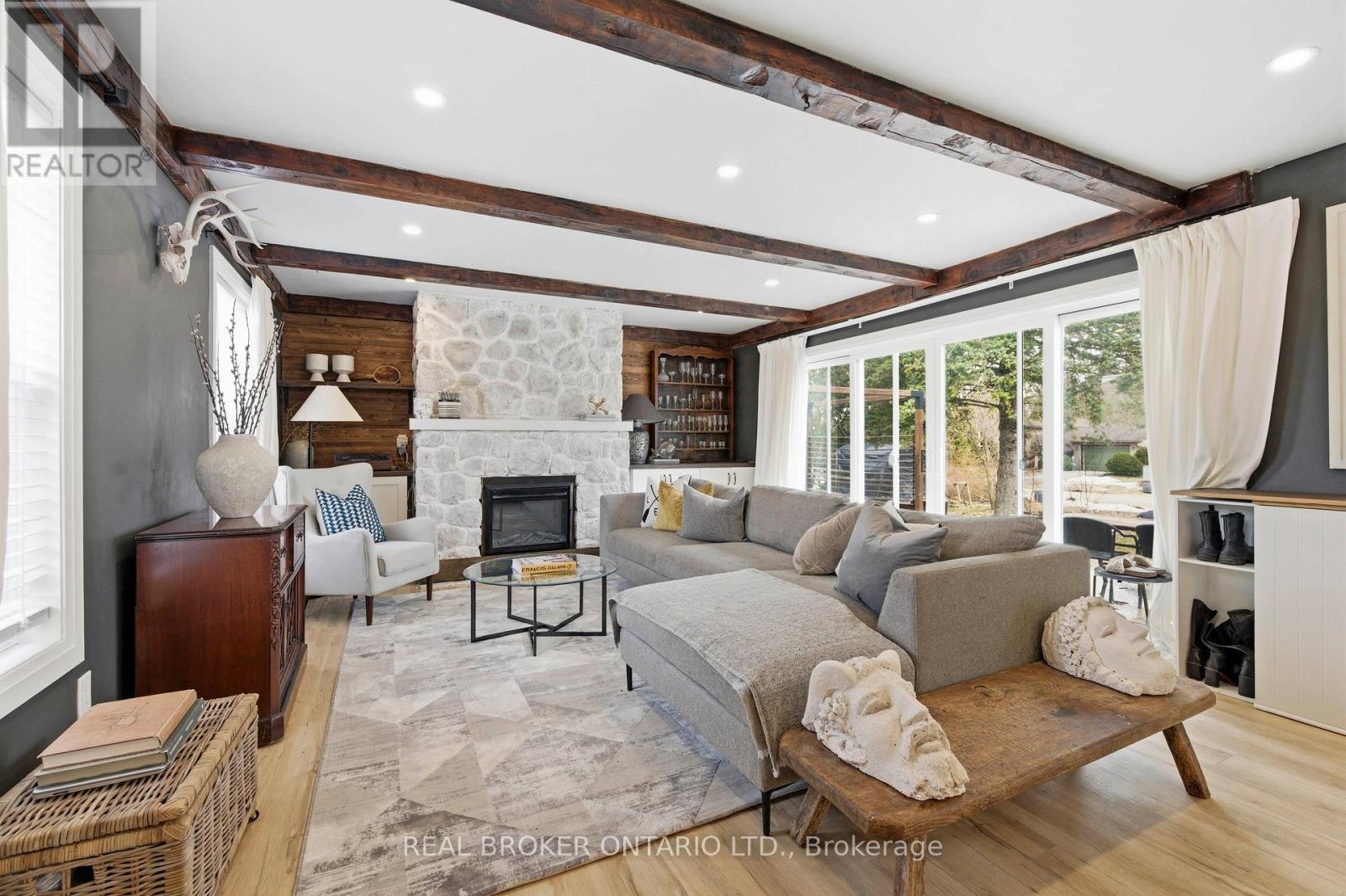 1043 Queens Bush Road, Wellesley, Ontario  N1B 2T0 - Photo 6 - X12872424