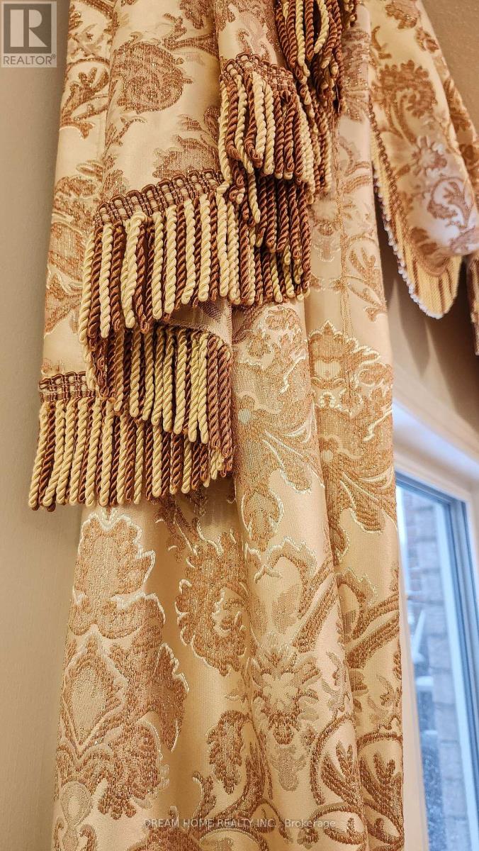 269 Helen Avenue, Markham, Ontario  L3R 1J9 - Photo 34 - N12877130