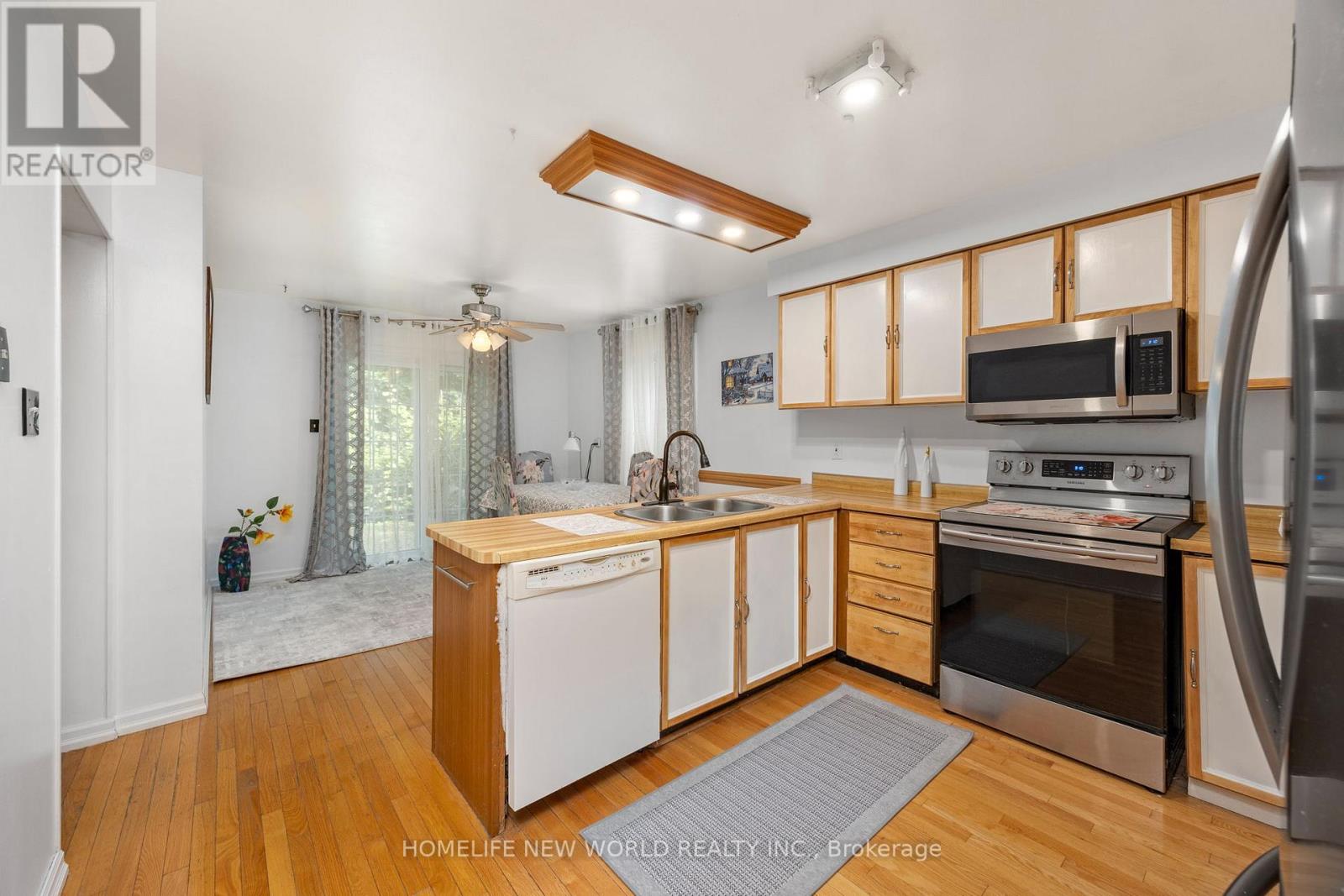 158 Murray Drive, Aurora (Aurora Highlands), Ontario  L4G 2C5 - Photo 31 - N12877138