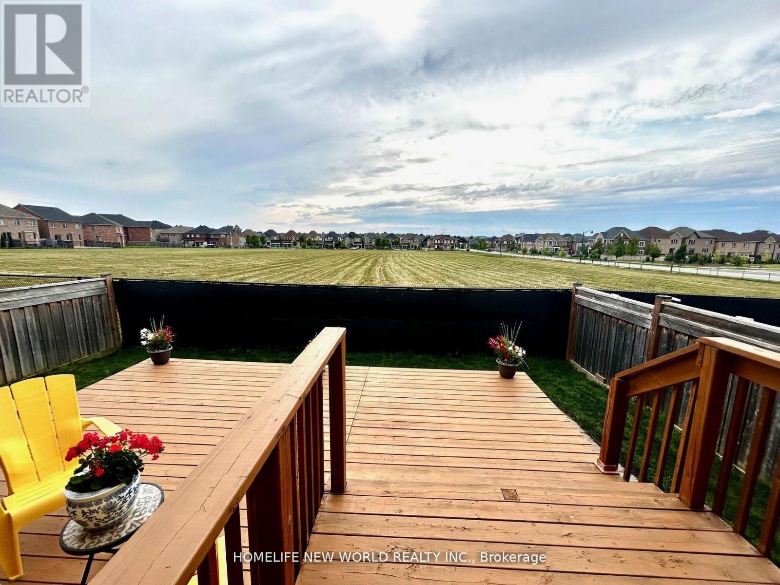 88 Roth Street, Aurora, Ontario  L4G 0W7 - Photo 37 - N12877202