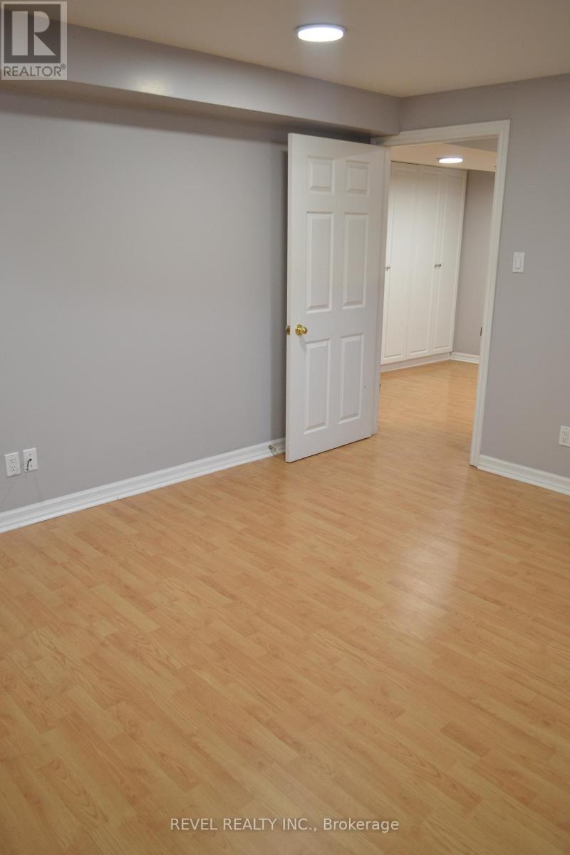 Bsmt - 251 Deerglen Terrace, Aurora (Aurora Grove), Ontario  L4G 6Y6 - Photo 13 - N12877208