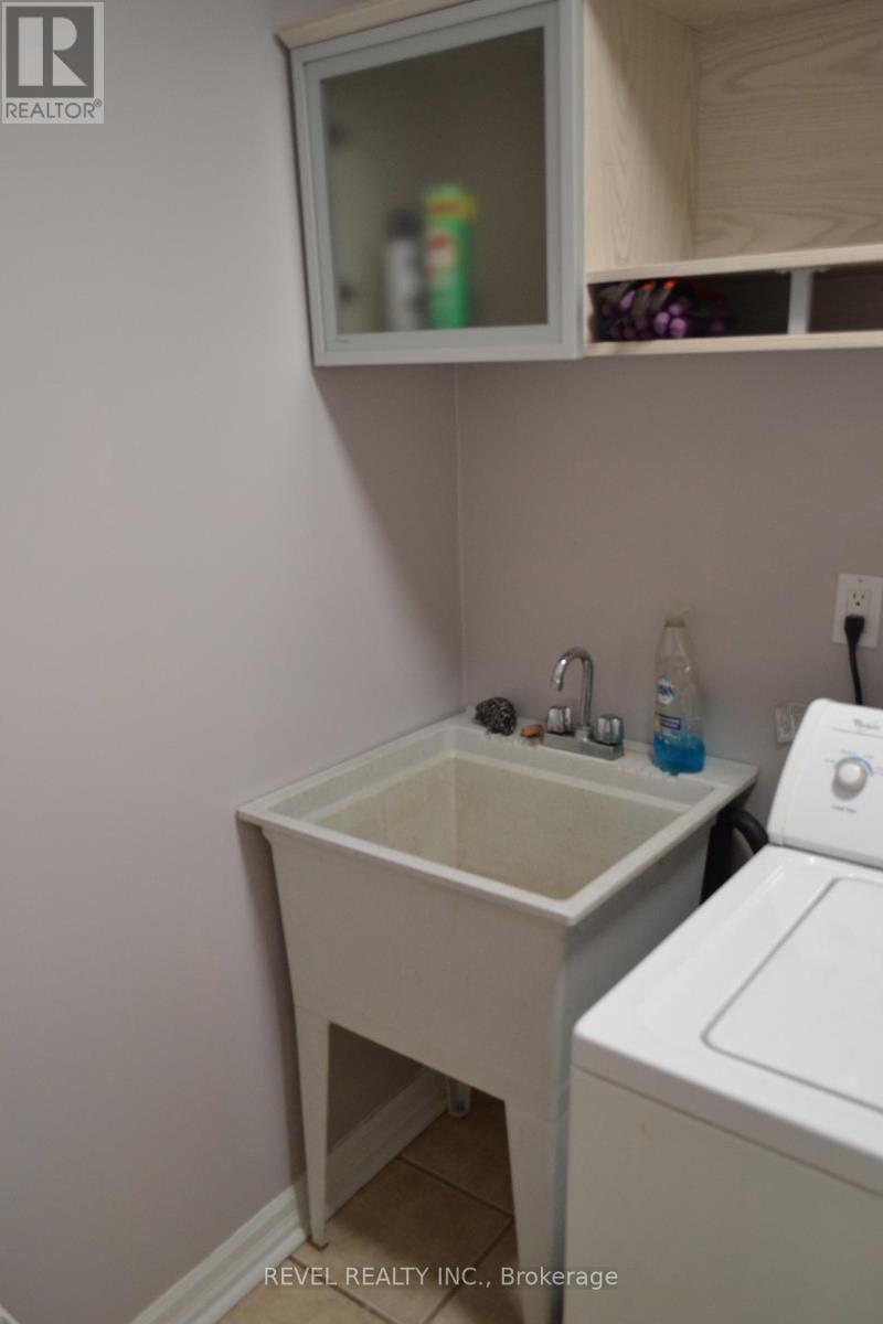 Bsmt - 251 Deerglen Terrace, Aurora (Aurora Grove), Ontario  L4G 6Y6 - Photo 18 - N12877208