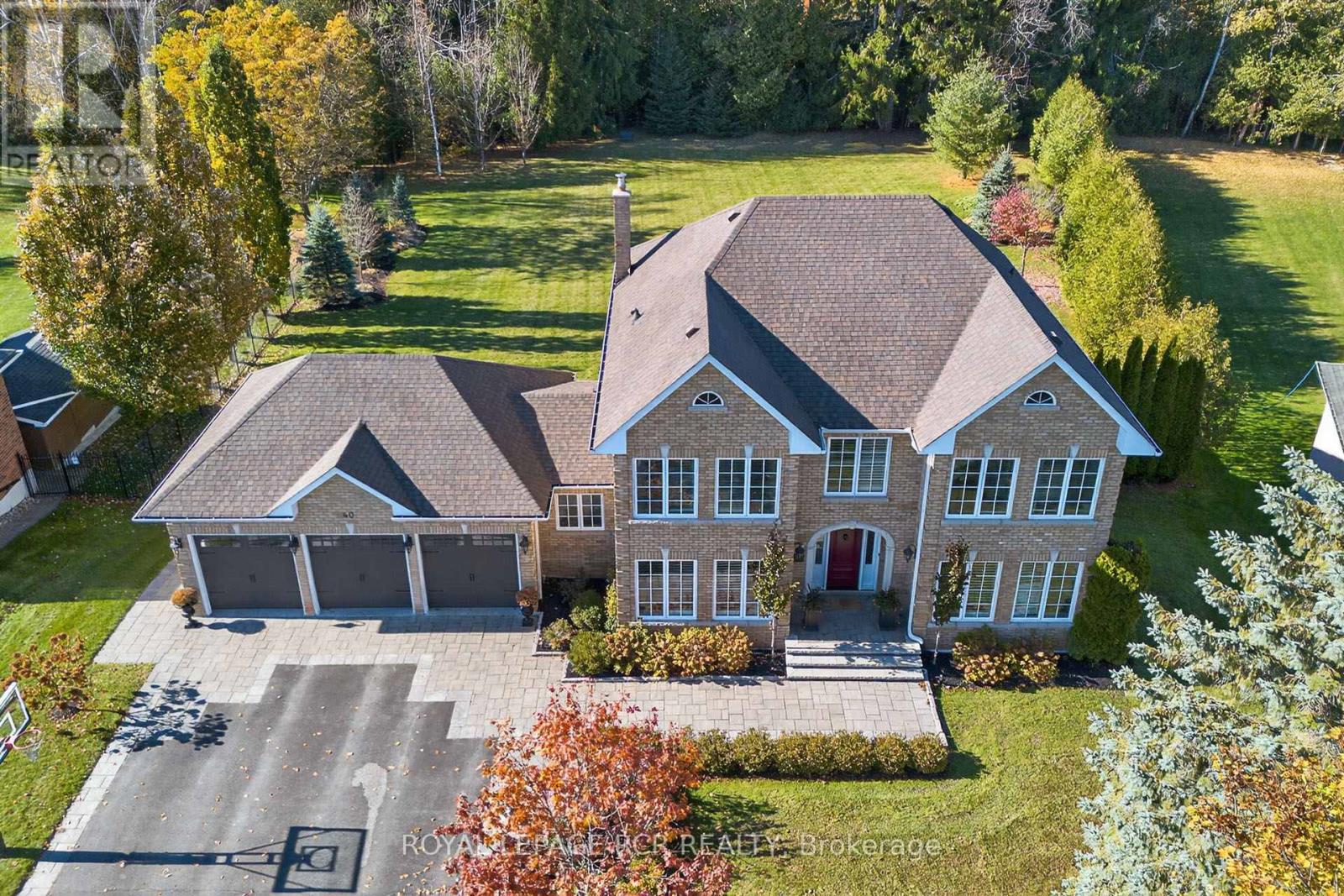 40 Campbell Drive, Uxbridge, Ontario  L9P 1R5 - Photo 1 - N12877212