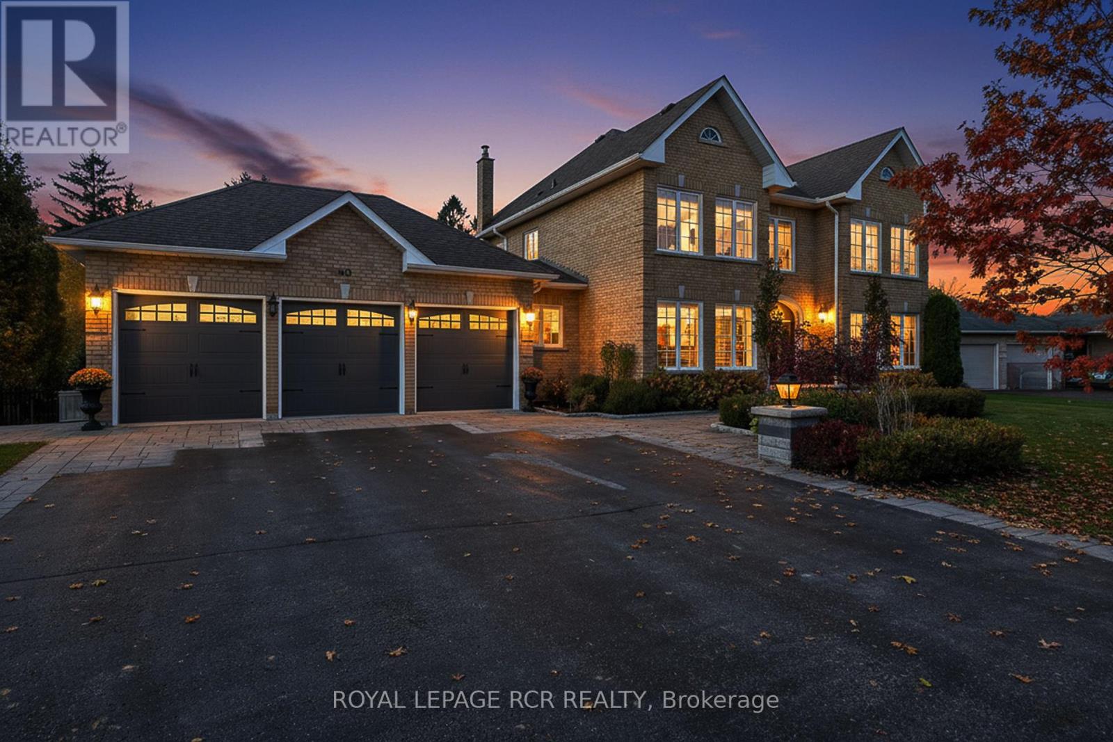 40 Campbell Drive, Uxbridge, Ontario  L9P 1R5 - Photo 2 - N12877212