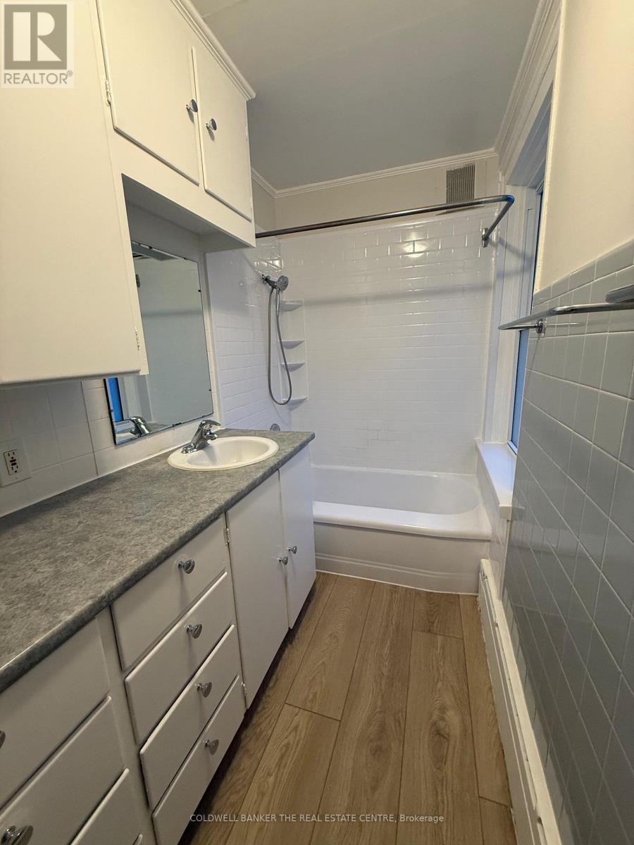 Main - 59a Wellington Street E, Aurora (Aurora Village), Ontario  L4G 1H6 - Photo 12 - N12877216