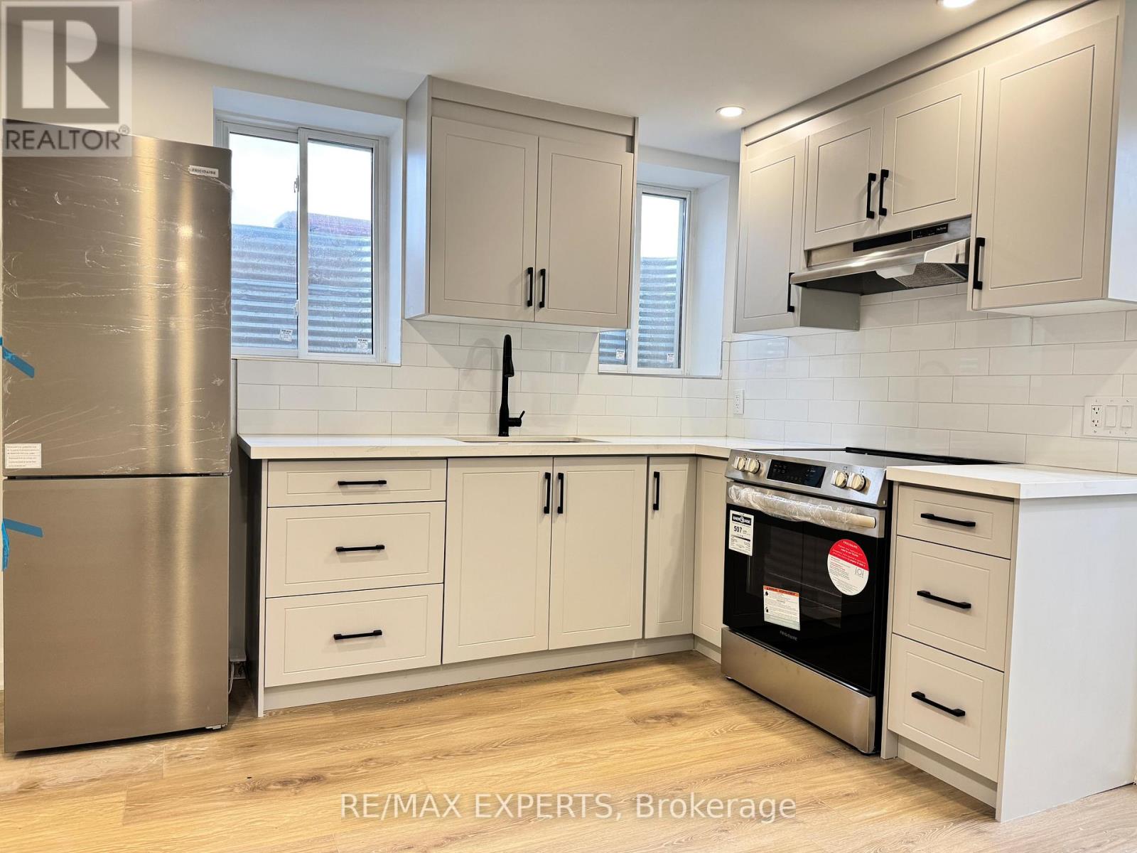 1279 SWEETFERN CRESCENT, milton (cb cobban), Ontario