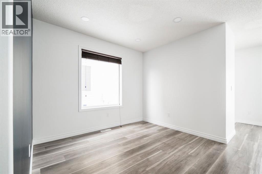 180 Grosbeak Way, Fort Mcmurray, Alberta  T9K 0L6 - Photo 8 - A2292071