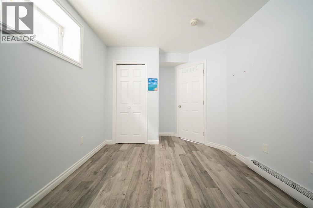 180 Grosbeak Way, Fort Mcmurray, Alberta  T9K 0L6 - Photo 38 - A2292071