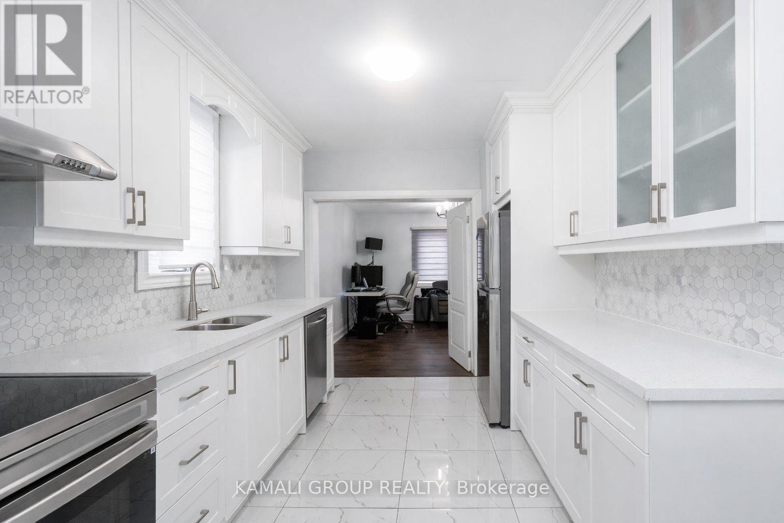 Unit 1 - 449 Kenilworth Avenue N, Hamilton, Ontario  L8H 4T5 - Photo 5 - X12863750