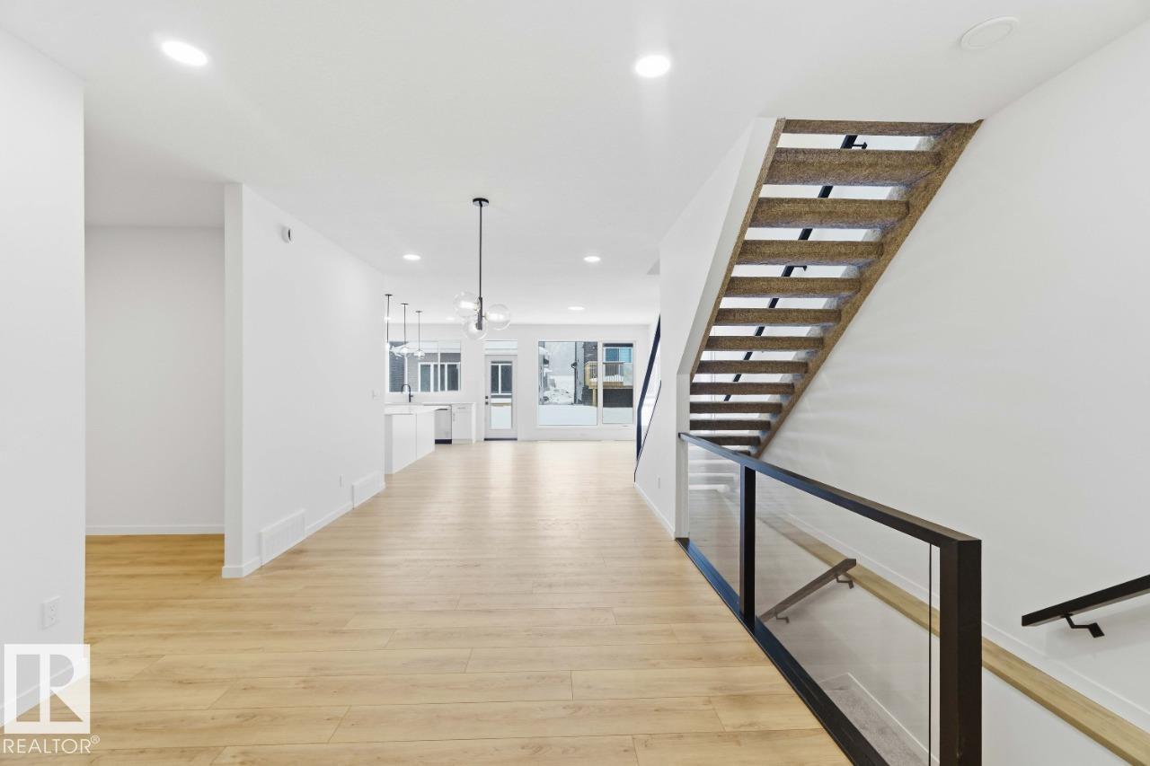 52 Rhea Cr, St. Albert, Alberta  T8N 8C8 - Photo 3 - E4476311