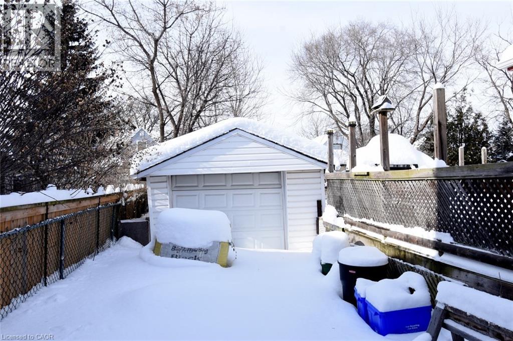 302 East 27th Street, Hamilton, Ontario  L8V 3G6 - Photo 32 - 40801129
