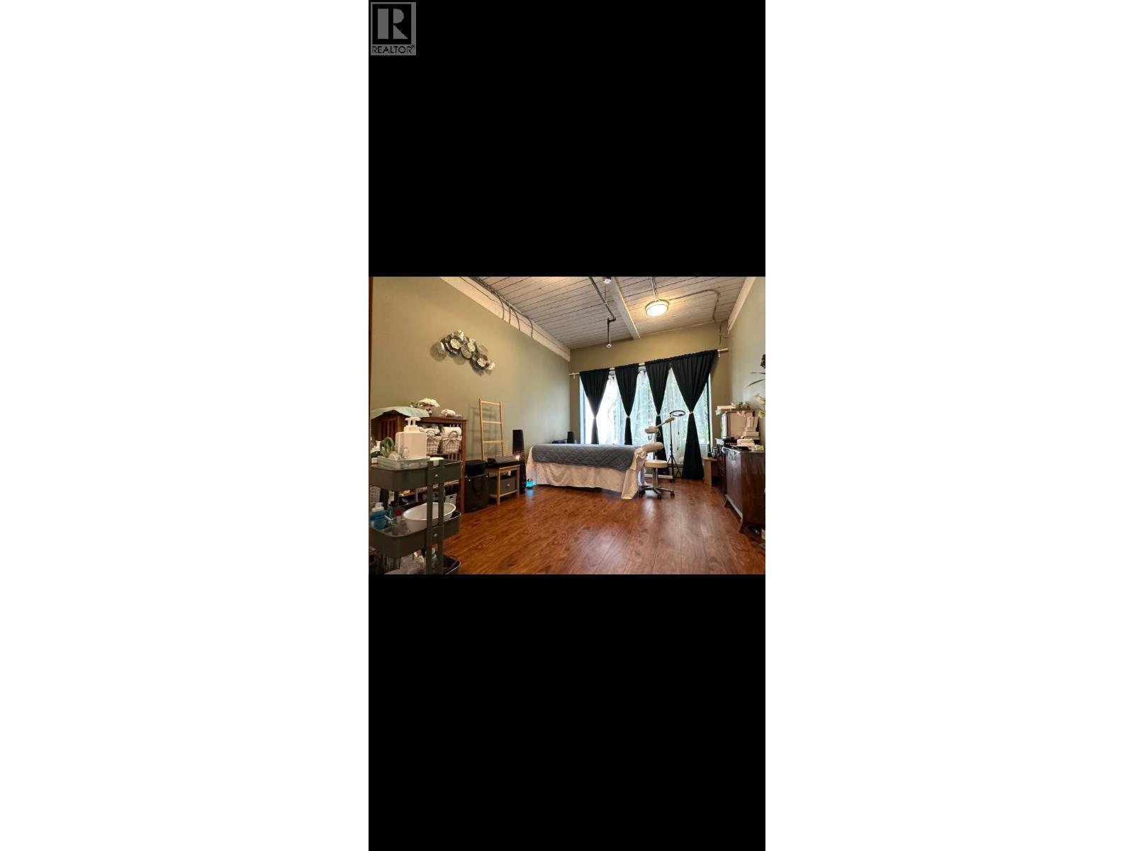 105 1020 MAINLAND STREET, vancouver, British Columbia