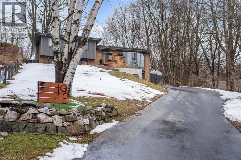 19 Gibson Drive, Simcoe, Ontario  N3Y 3L1 - Photo 2 - 40805886