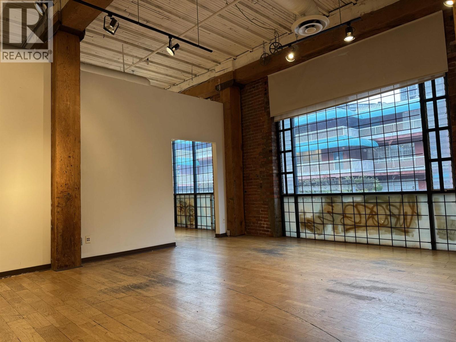 26 1020 Mainland Street, Vancouver, British Columbia  V6B 2T5 - Photo 3 - C8075789