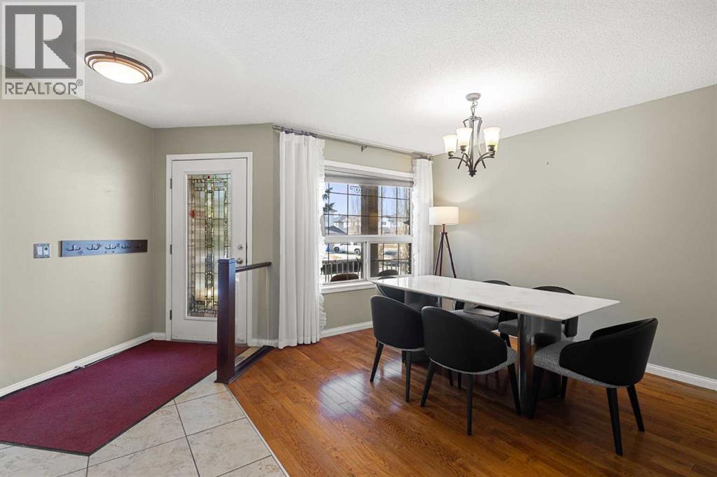 40 Wentworth Close Sw, Calgary, Alberta  T3H 4Y9 - Photo 4 - A2290086