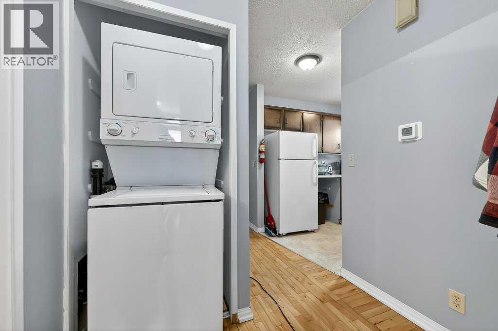 60 Bermuda Court Nw, Calgary, Alberta  T3K 1H3 - Photo 9 - A2292777