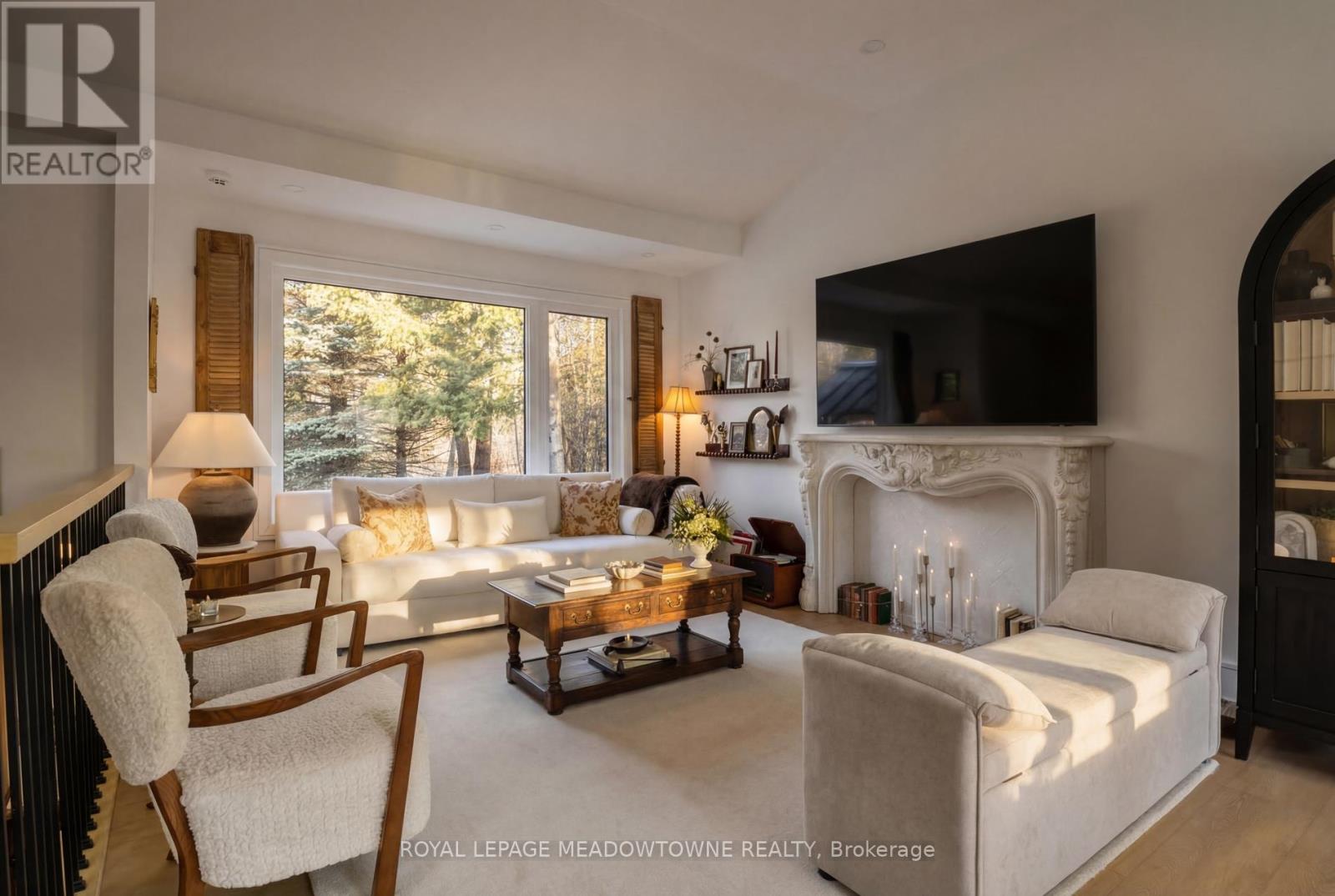 1562 Gore Road, Puslinch, Ontario  N0B 2J0 - Photo 2 - X12877110