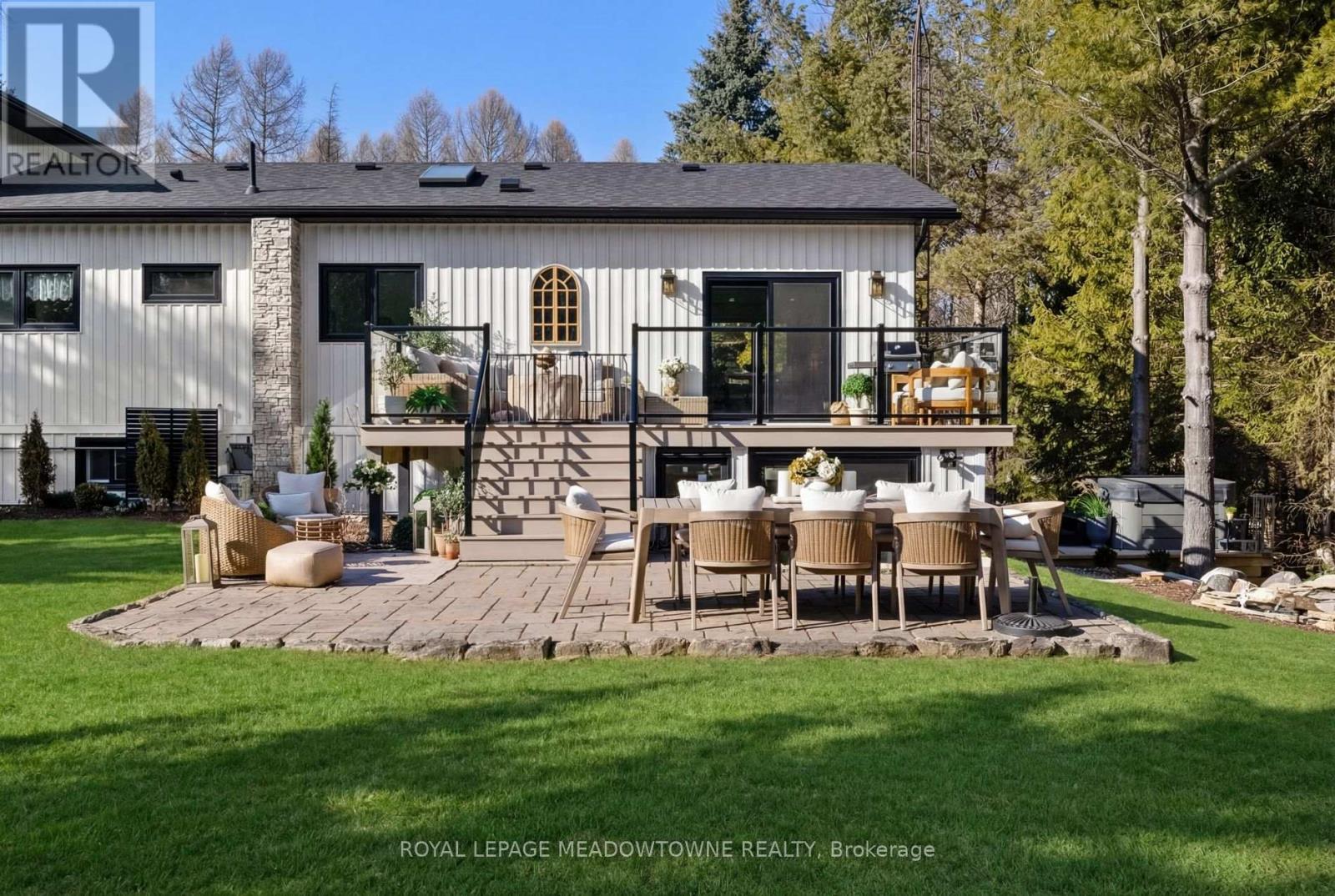 1562 Gore Road, Puslinch, Ontario  N0B 2J0 - Photo 39 - X12877110