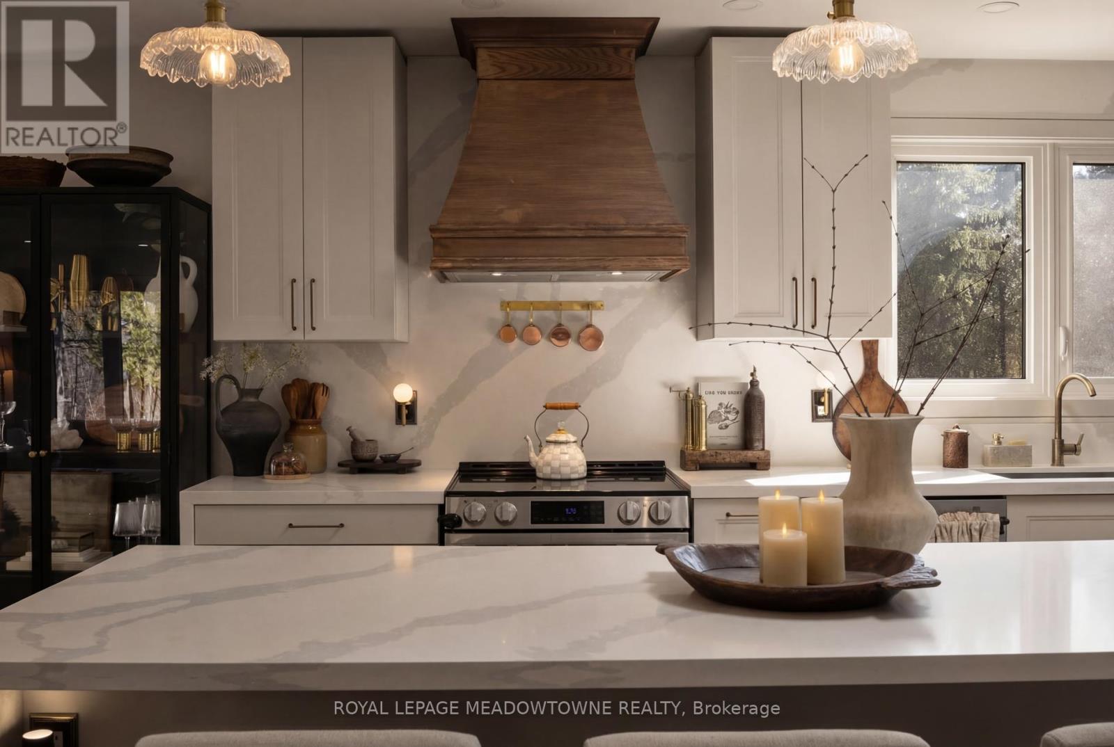 1562 Gore Road, Puslinch, Ontario  N0B 2J0 - Photo 6 - X12877110