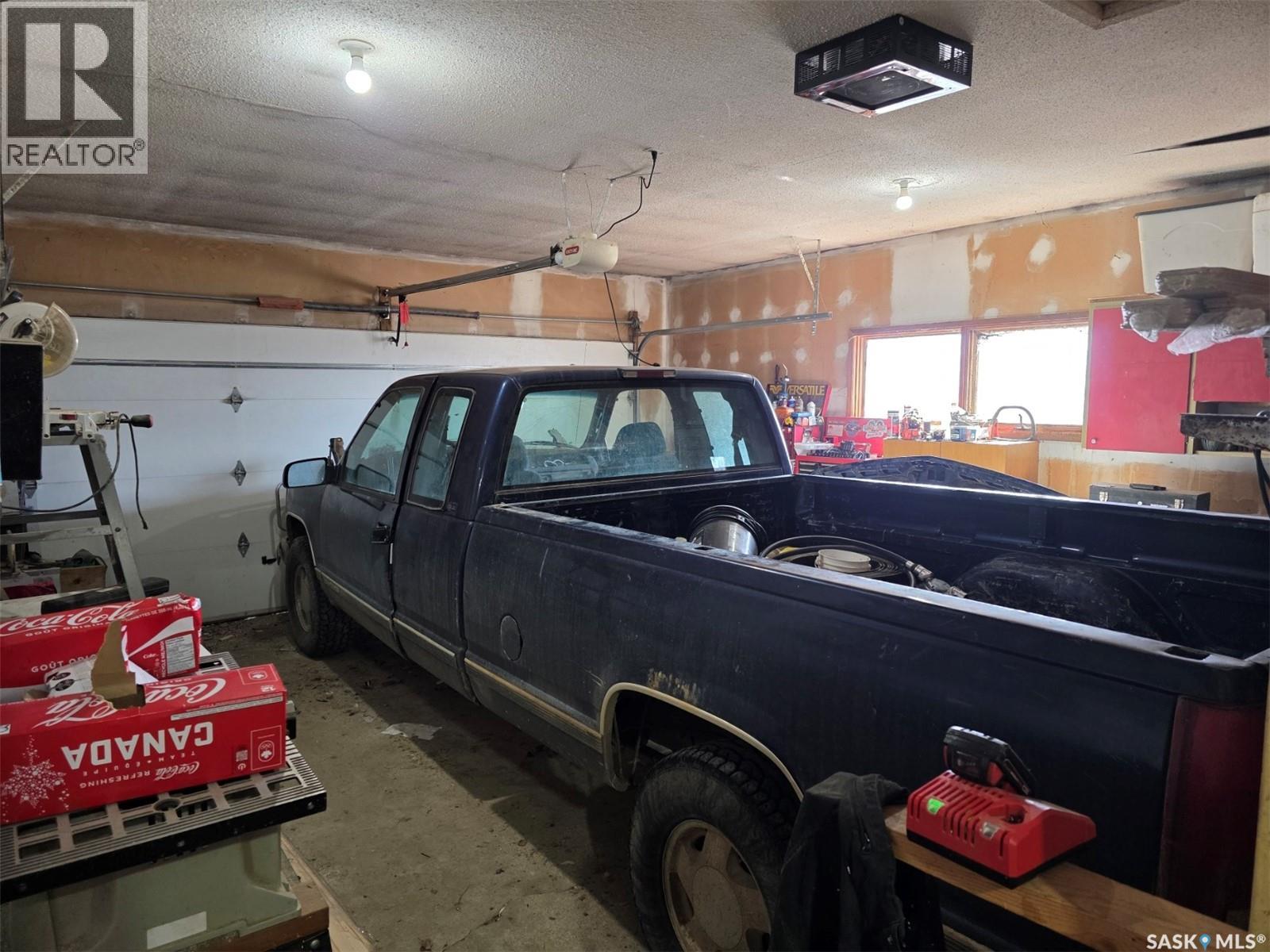 B&c Jones Acreage, Auvergne Rm No. 76, Saskatchewan  S0N 1Z0 - Photo 11 - SK030303