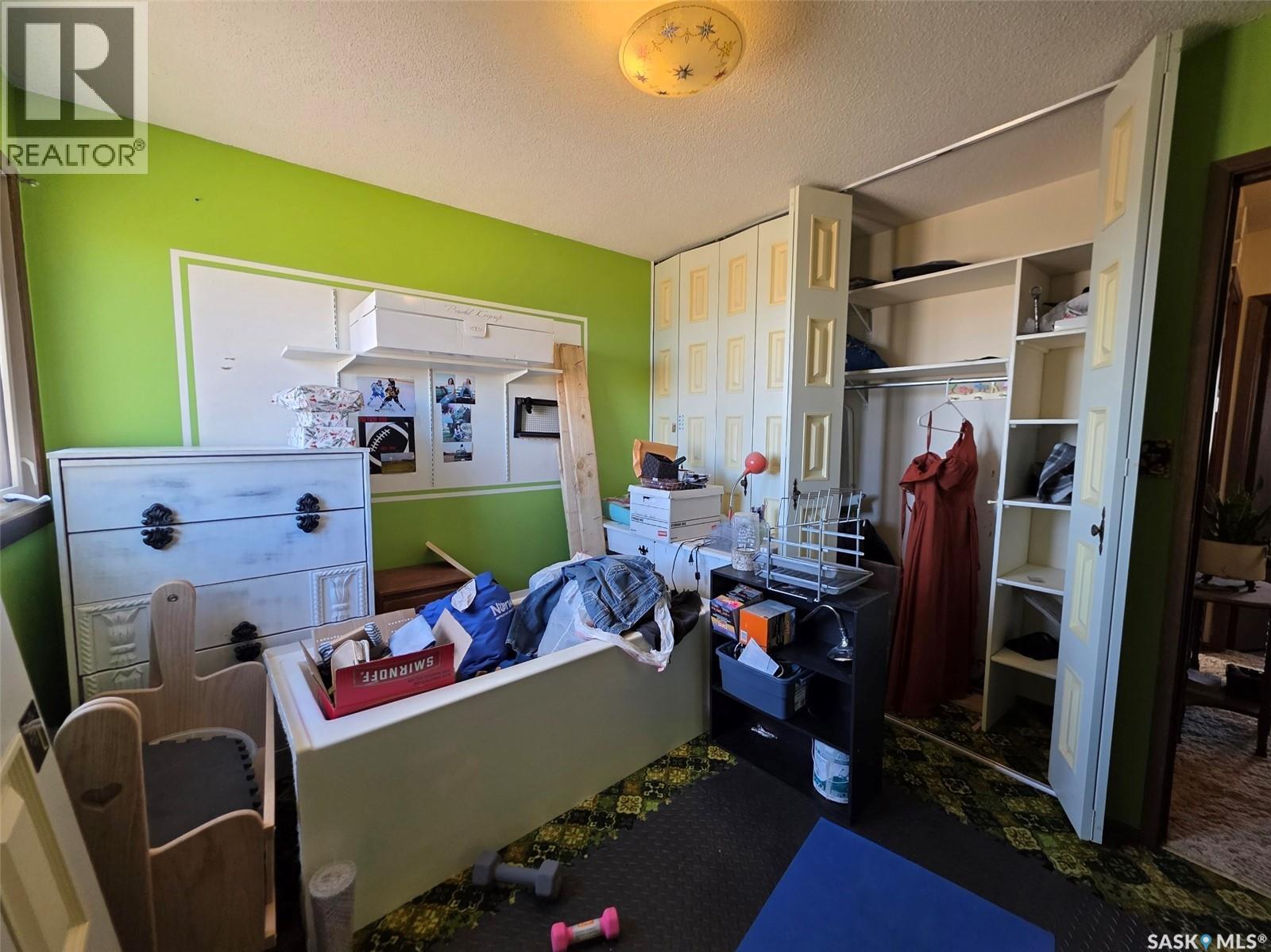 B&c Jones Acreage, Auvergne Rm No. 76, Saskatchewan  S0N 1Z0 - Photo 19 - SK030303