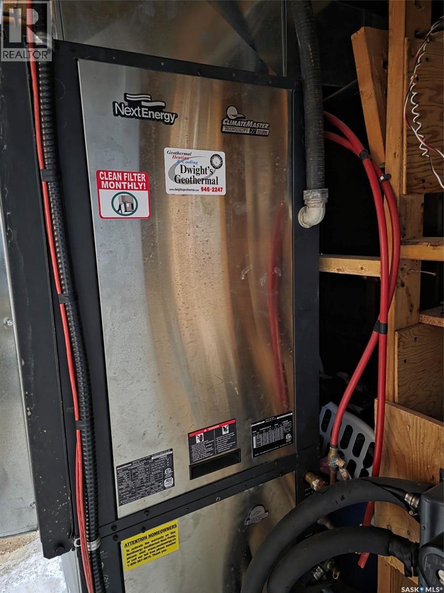 B&c Jones Acreage, Auvergne Rm No. 76, Saskatchewan  S0N 1Z0 - Photo 25 - SK030303