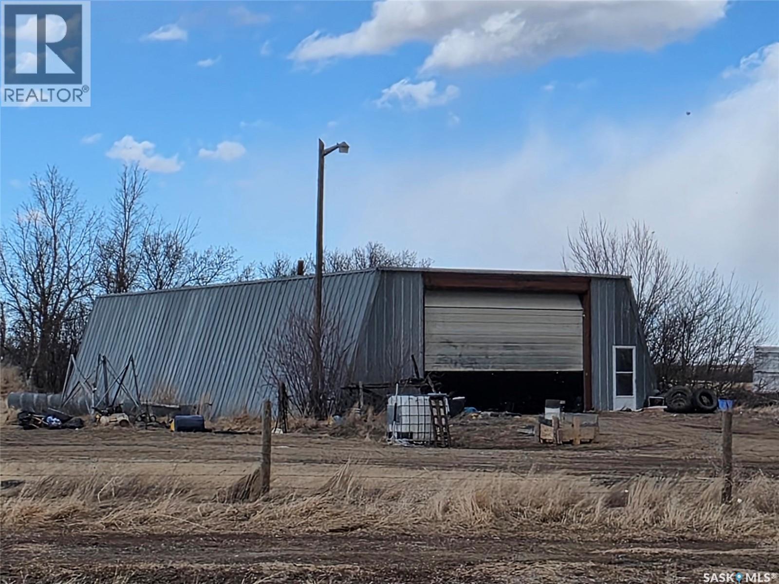 B&c Jones Acreage, Auvergne Rm No. 76, Saskatchewan  S0N 1Z0 - Photo 32 - SK030303