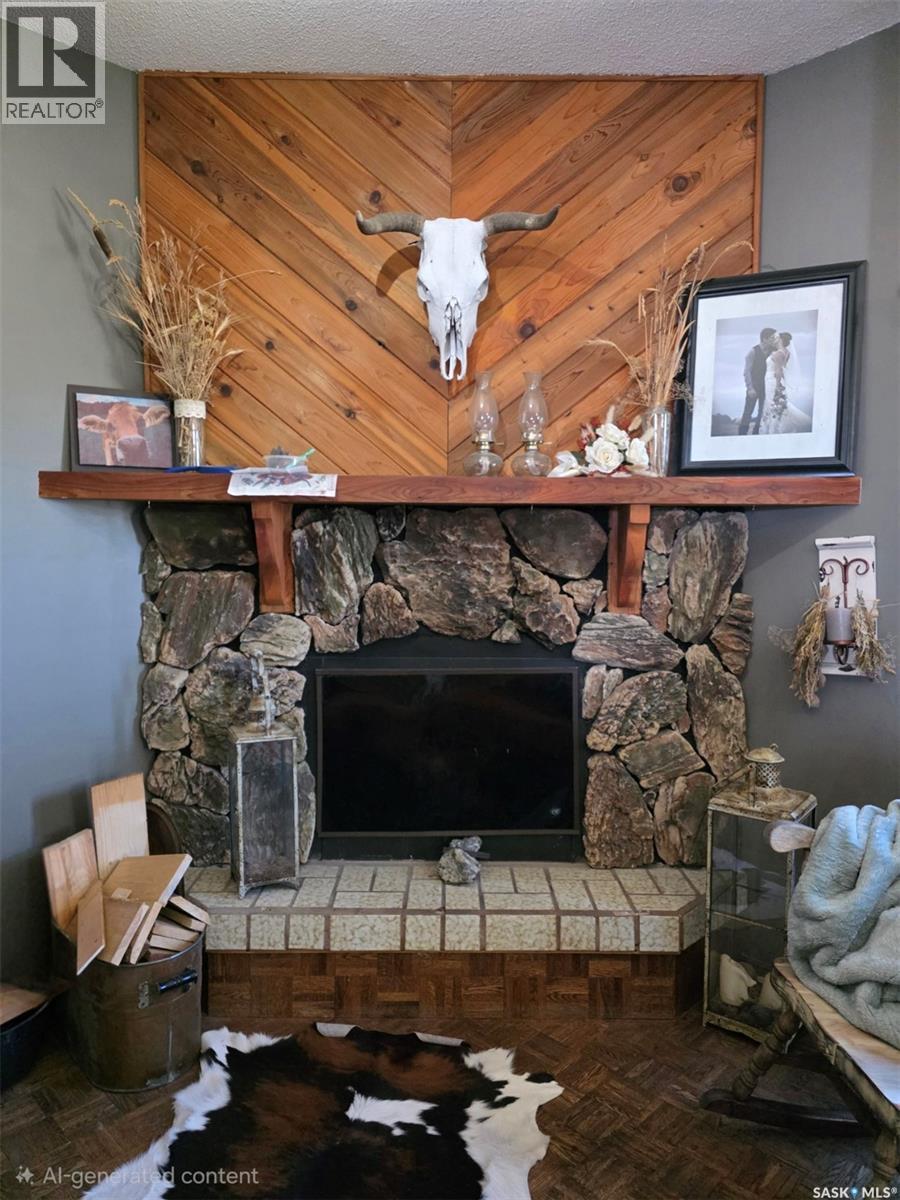 B&c Jones Acreage, Auvergne Rm No. 76, Saskatchewan  S0N 1Z0 - Photo 9 - SK030303