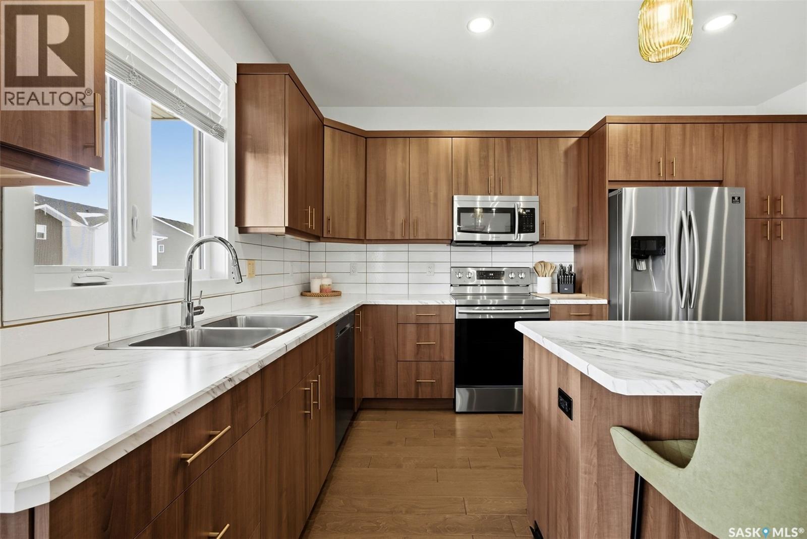 31 Hudson Drive, Pilot Butte, Saskatchewan  S0G 3Z0 - Photo 10 - SK030301