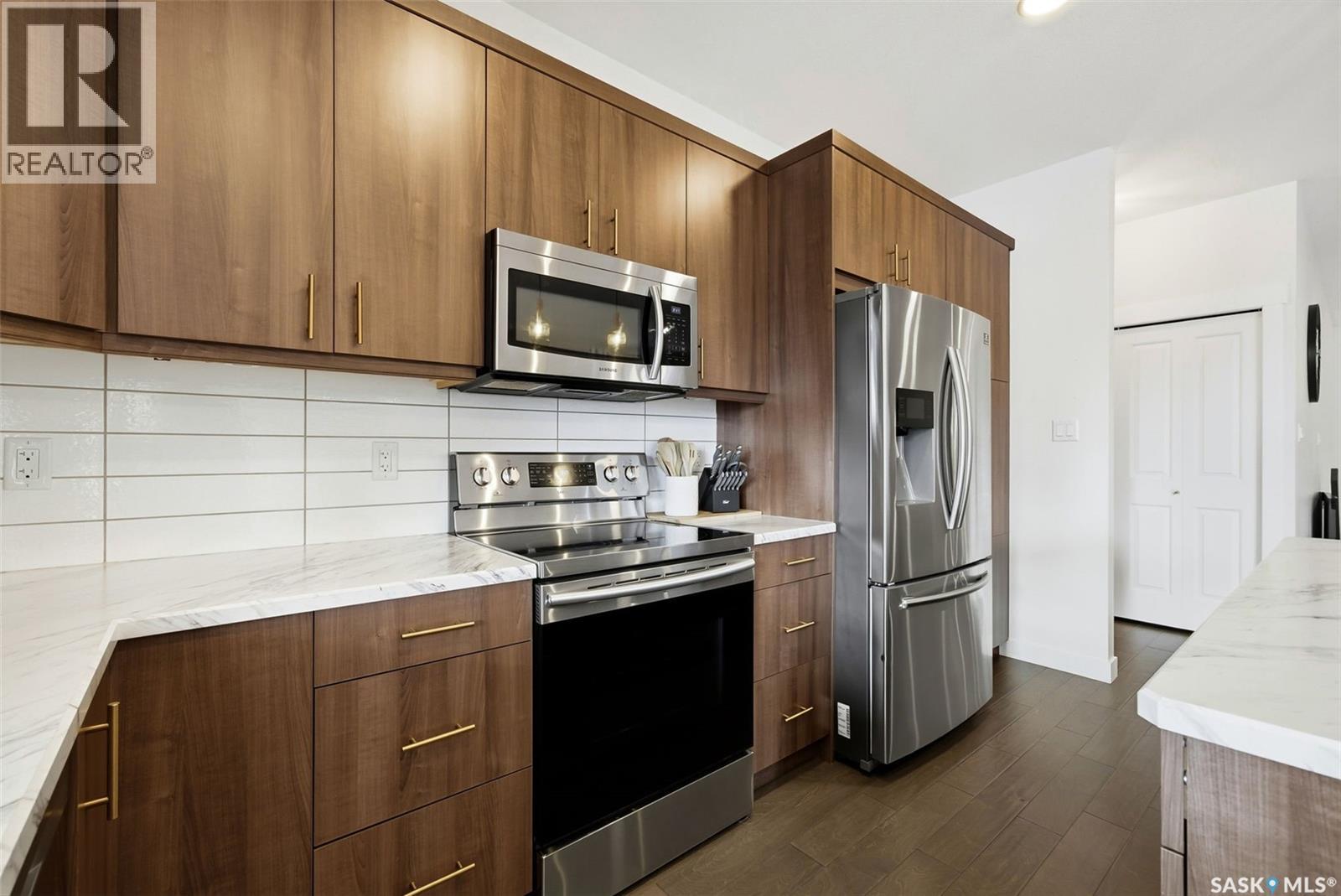 31 Hudson Drive, Pilot Butte, Saskatchewan  S0G 3Z0 - Photo 12 - SK030301