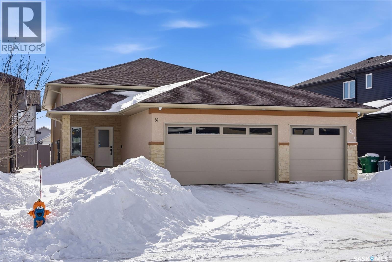 31 Hudson Drive, Pilot Butte, Saskatchewan  S0G 3Z0 - Photo 2 - SK030301
